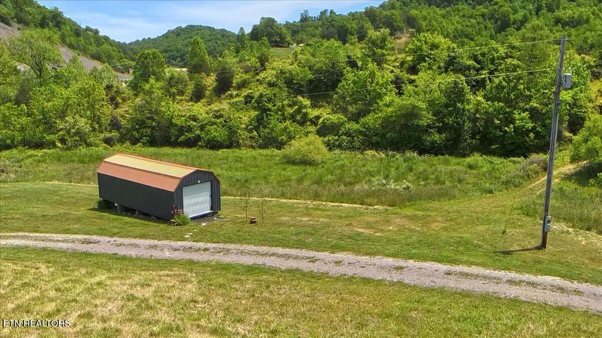 3796 Highway 25e S Tazewell TN 37879