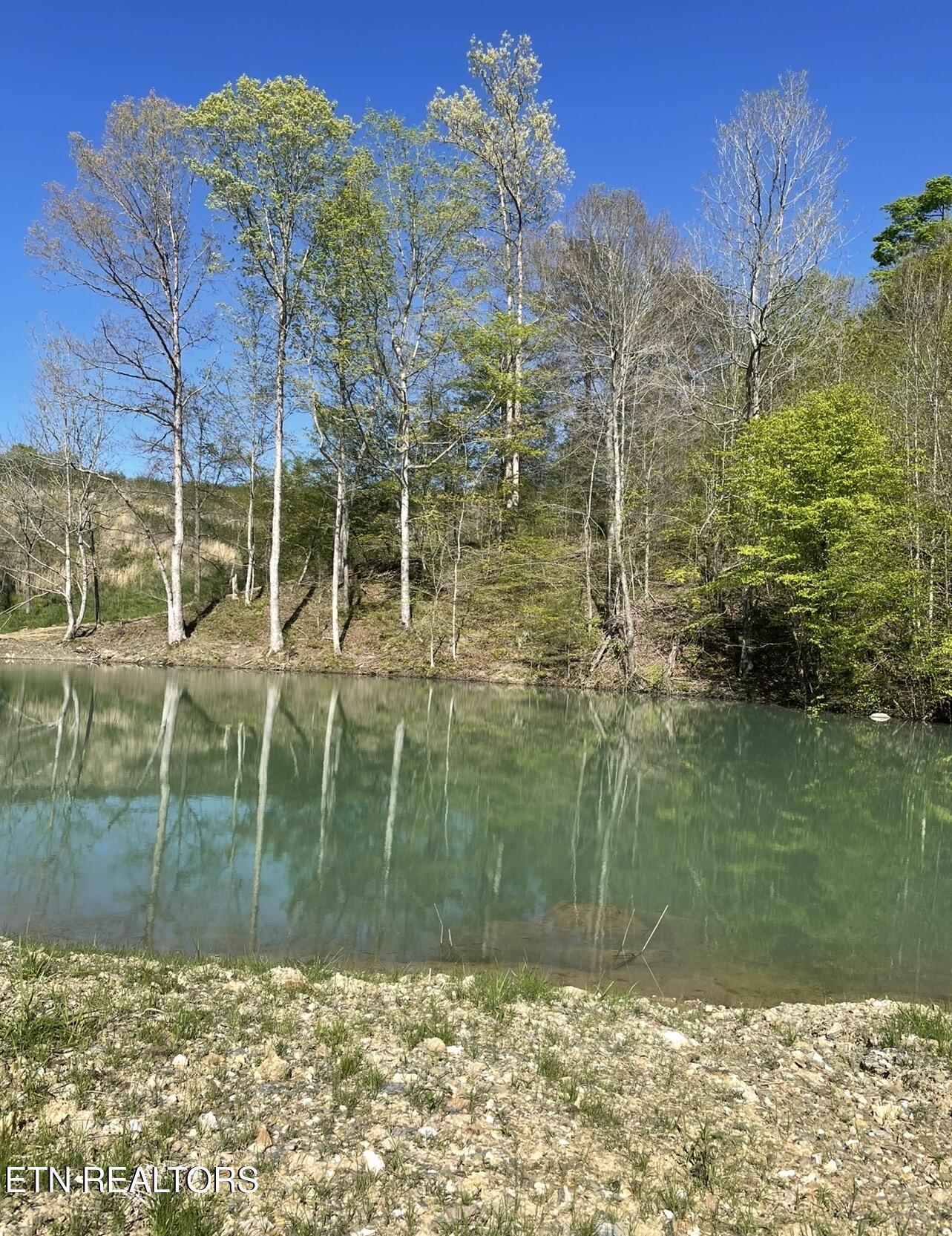 3796 Highway 25e S Tazewell TN 37879