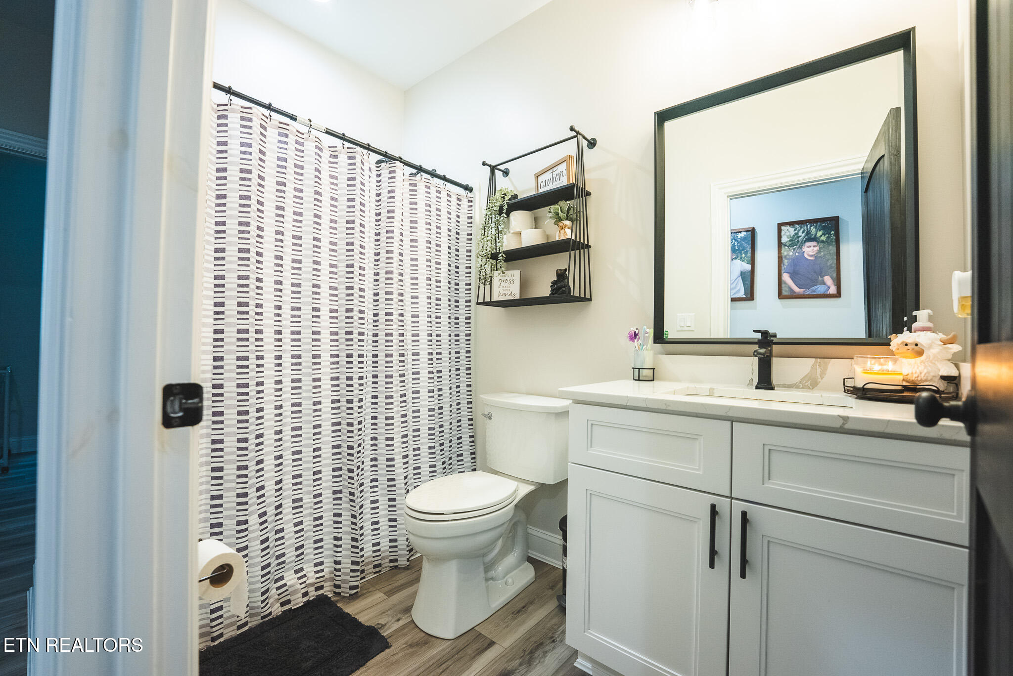 622 Earls Hollow Road Speedwell TN 37870
