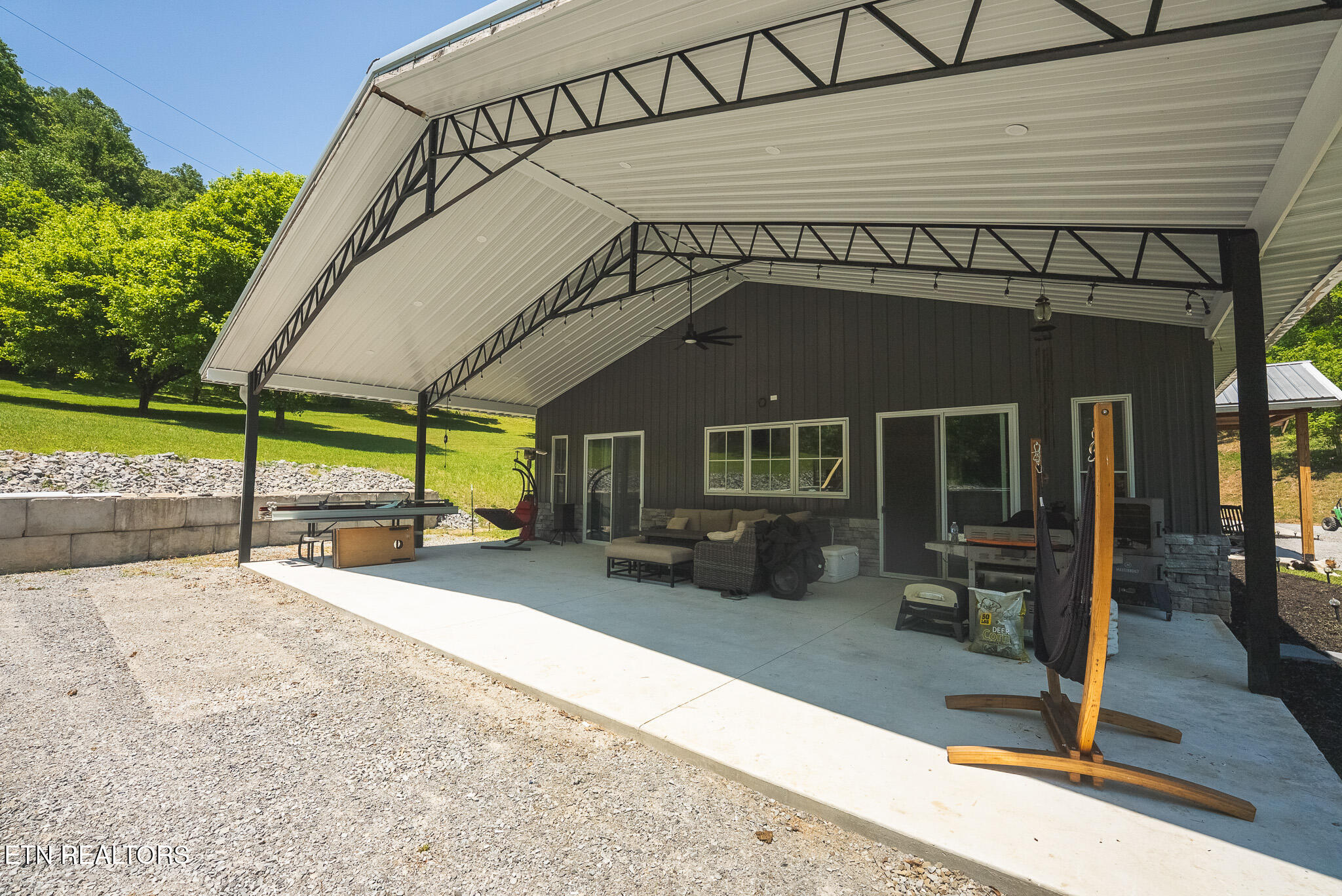 622 Earls Hollow Road Speedwell TN 37870