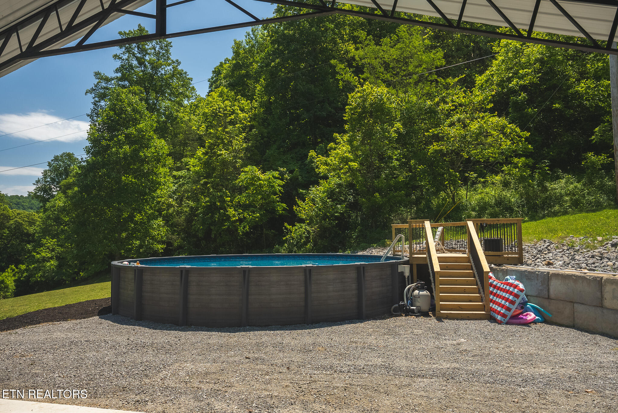 622 Earls Hollow Road Speedwell TN 37870