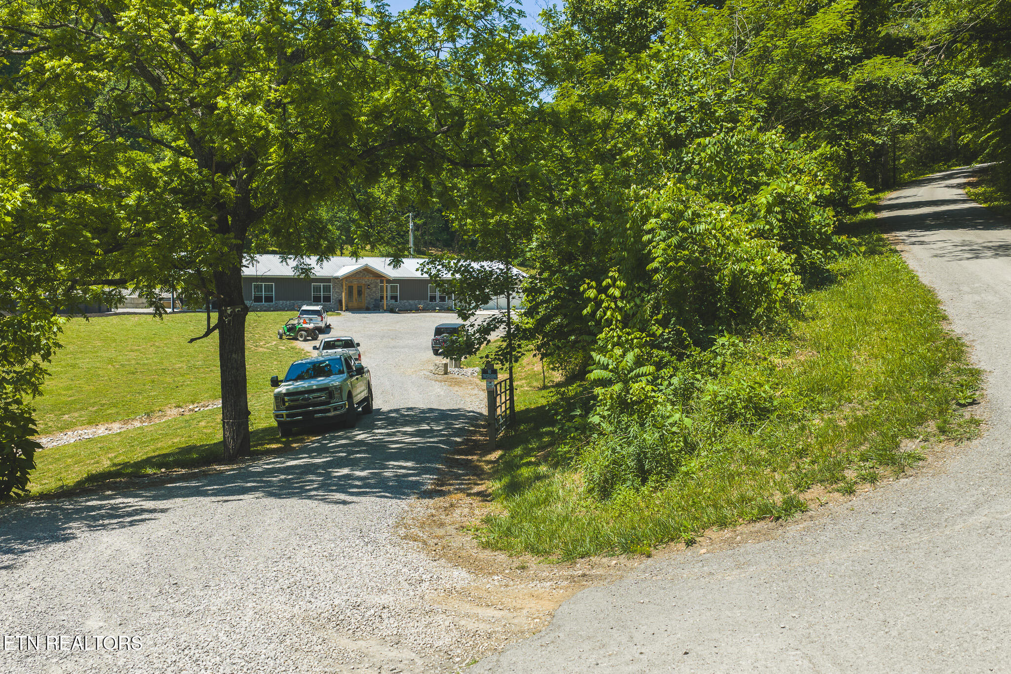 622 Earls Hollow Road Speedwell TN 37870