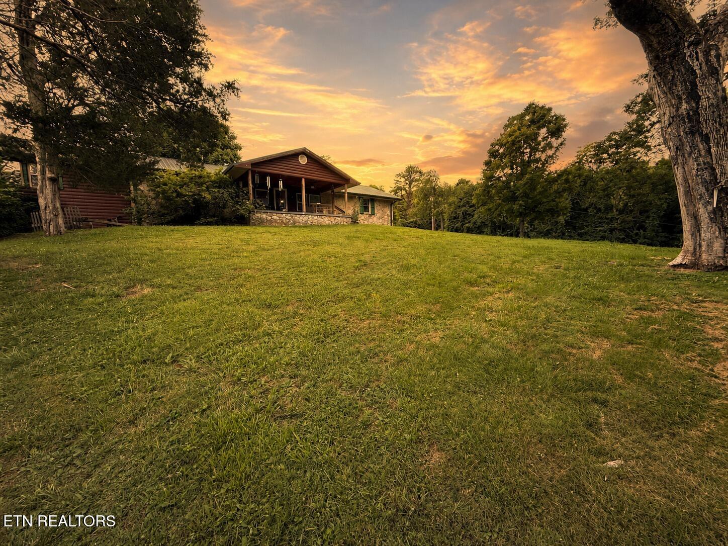 1869 E Old Topside Road Louisville TN 37777