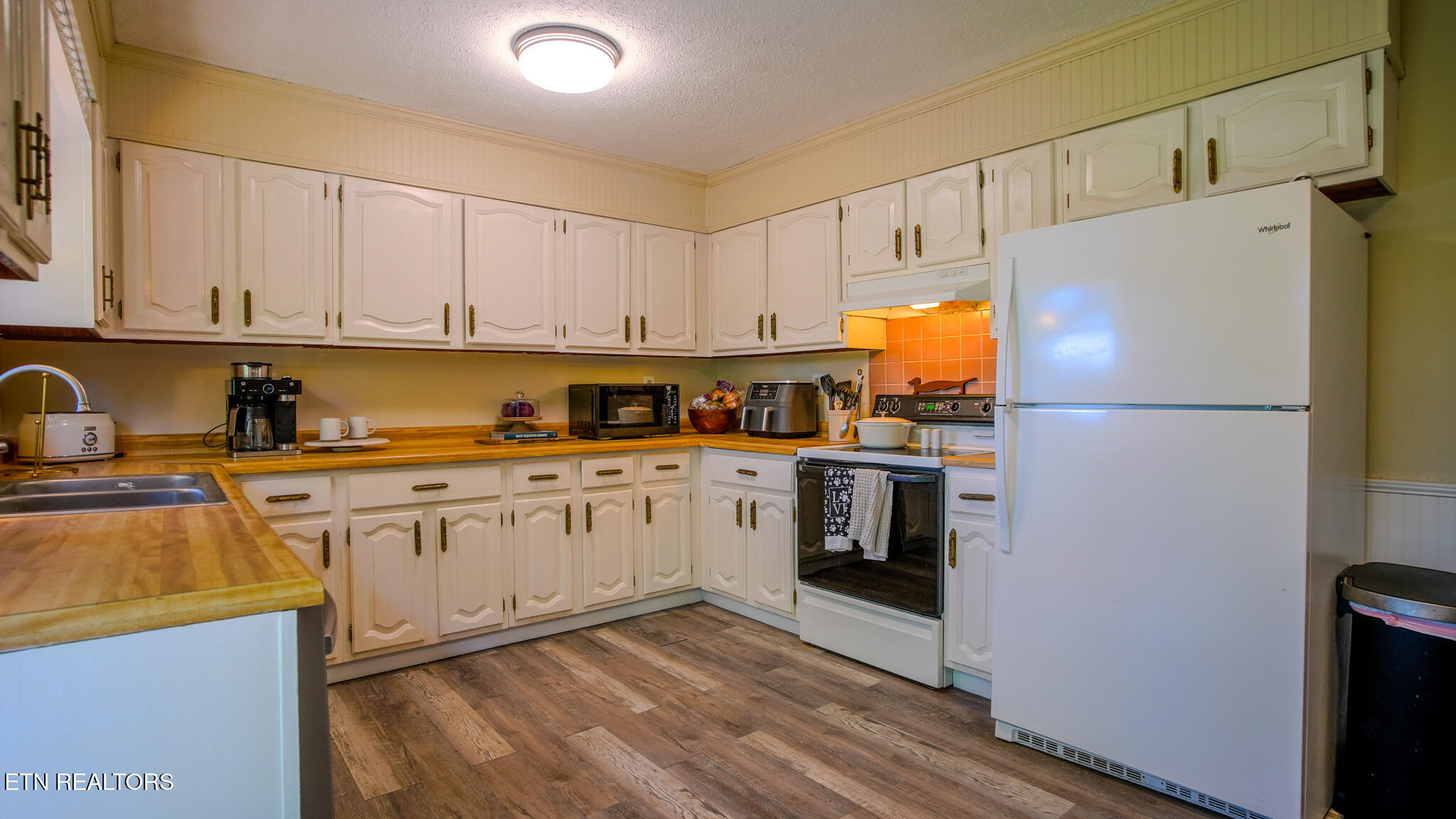 1440 Ratledge Road Friendsville TN 37737
