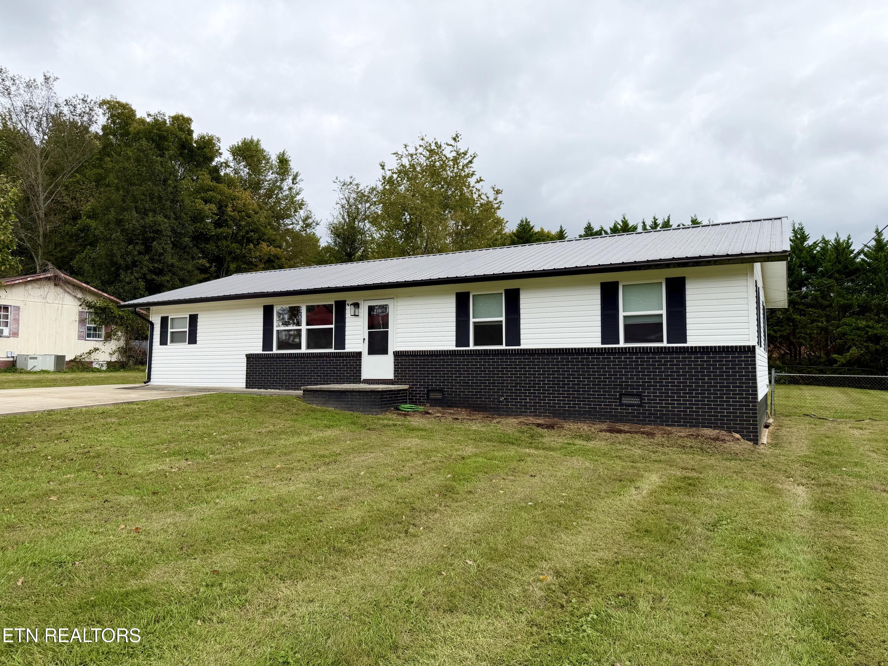 151 Jaynes Road Tazewell TN 37879