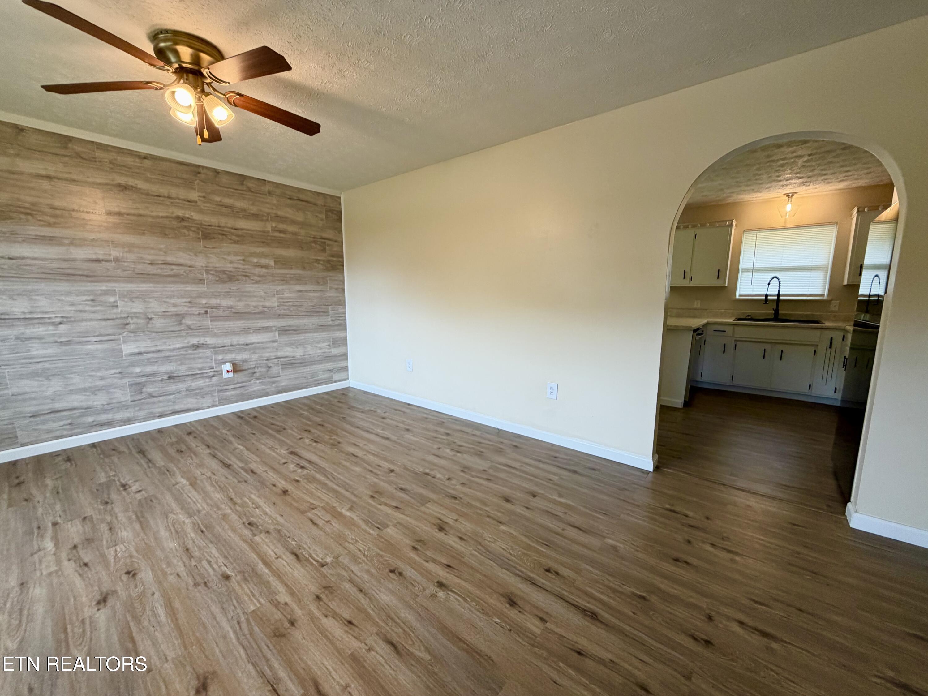 151 Jaynes Road Tazewell TN 37879