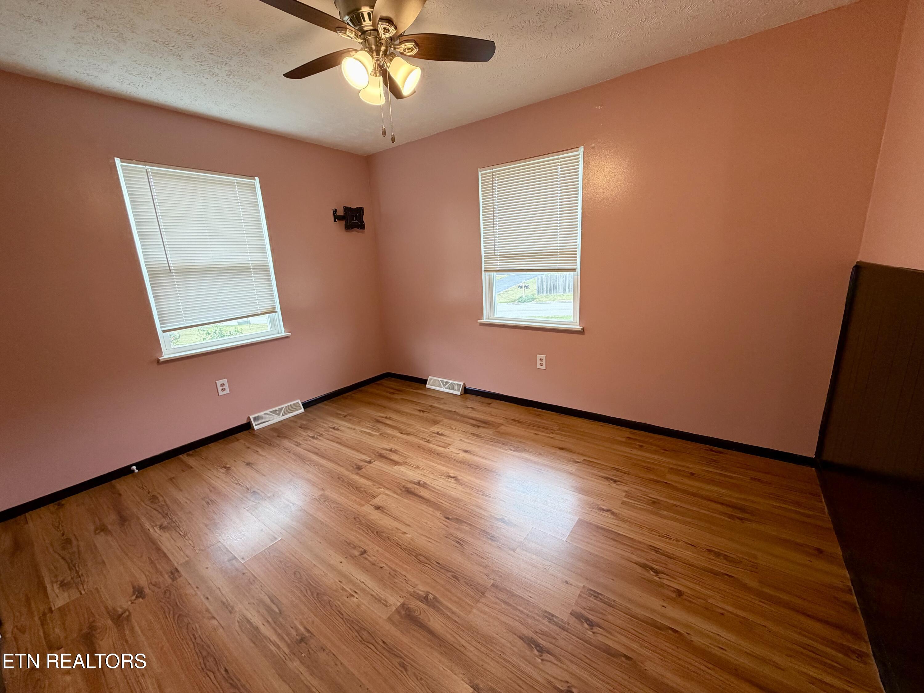 151 Jaynes Road Tazewell TN 37879