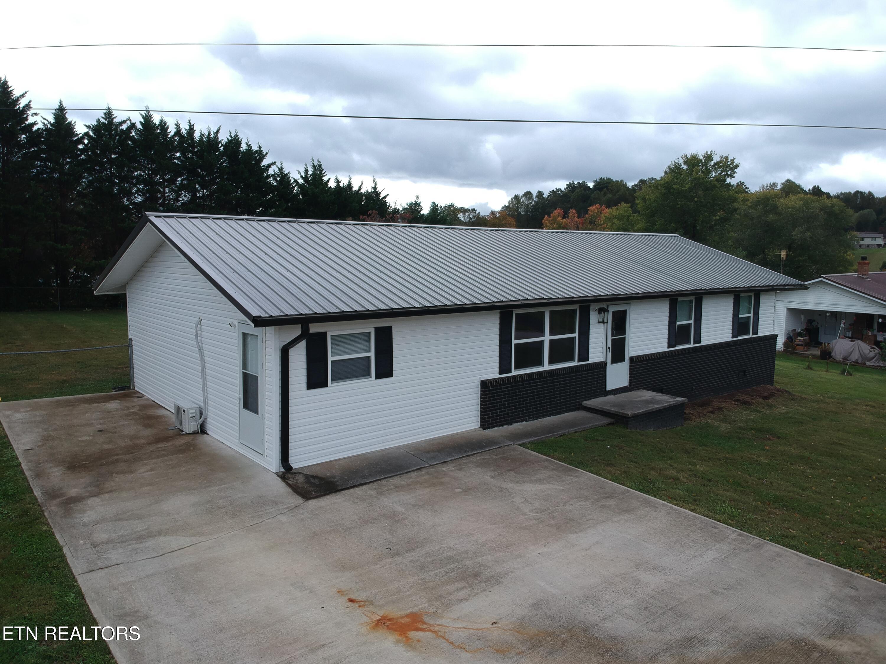 151 Jaynes Road Tazewell TN 37879