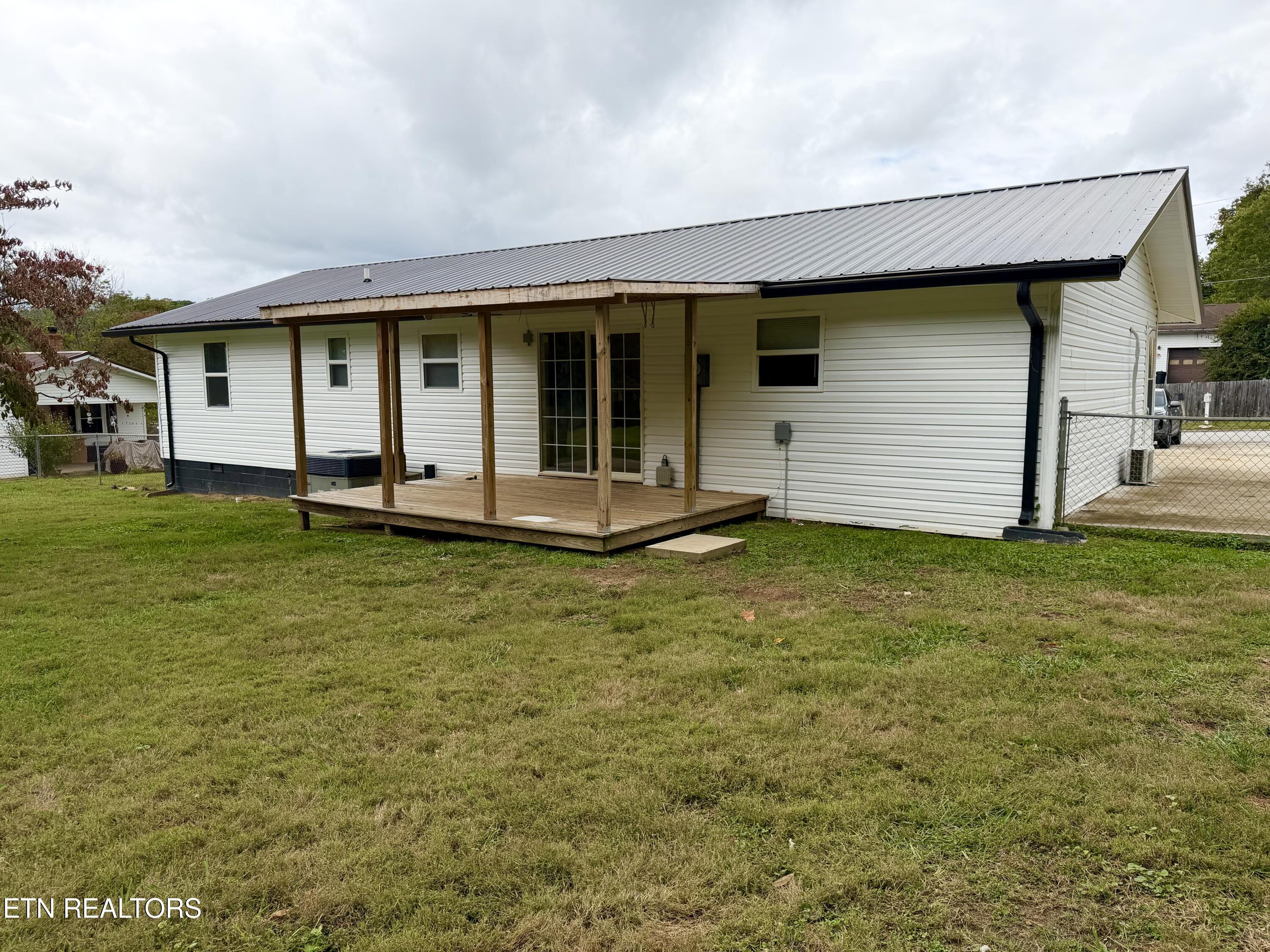 151 Jaynes Road Tazewell TN 37879