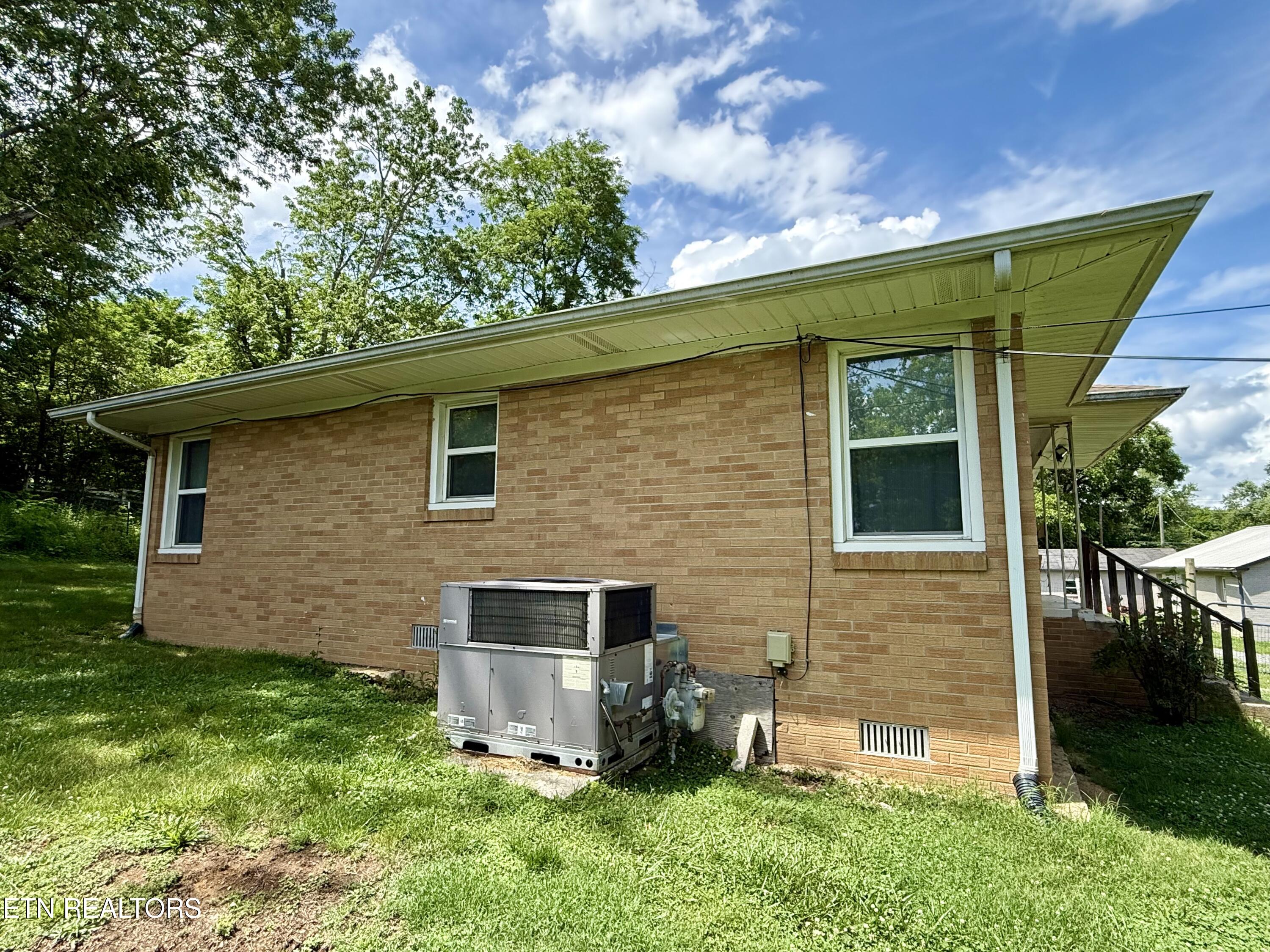 508 Mcconkey Street Madisonville TN 37354