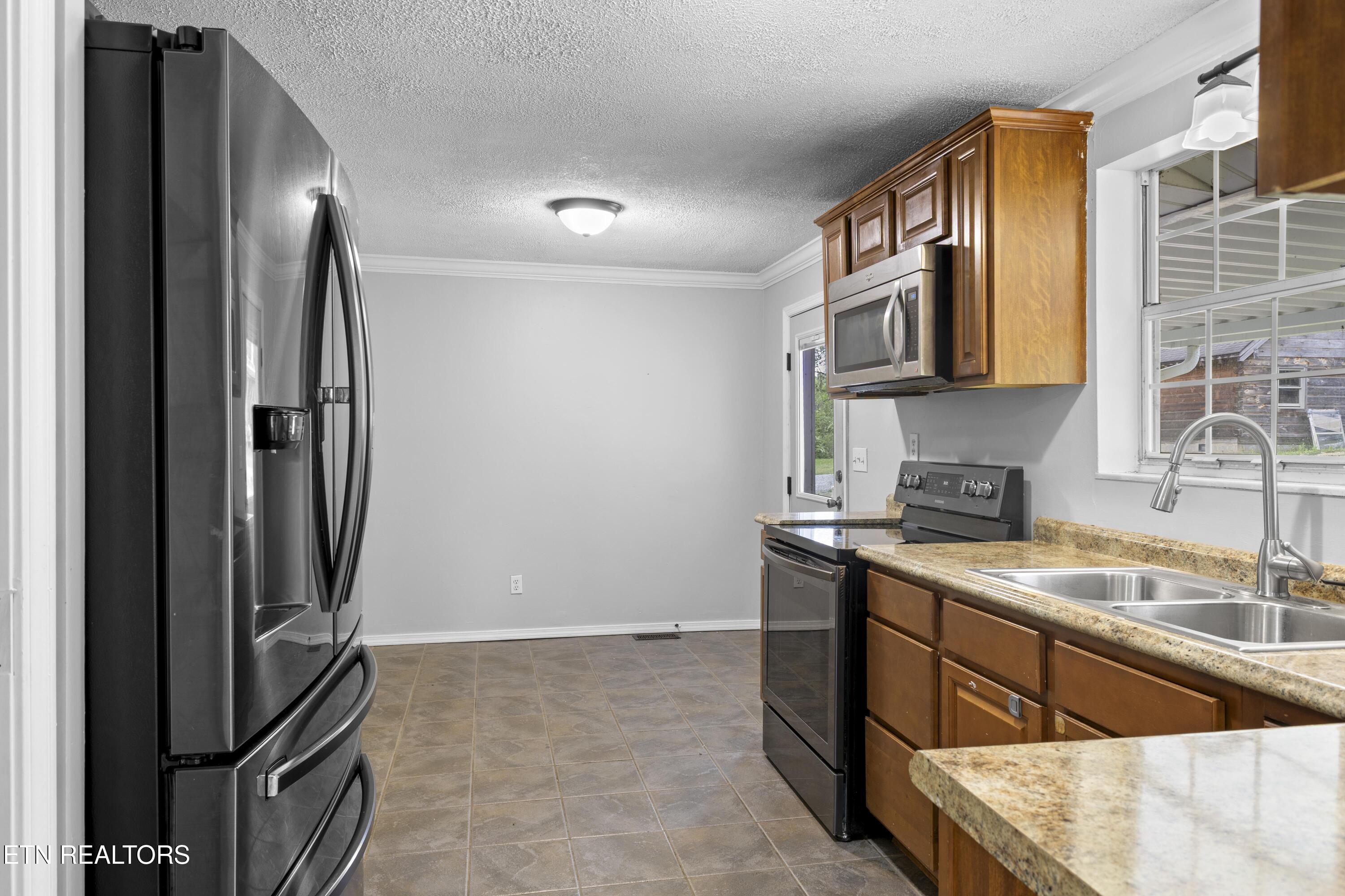 733 Finn Long Road Friendsville TN 37737