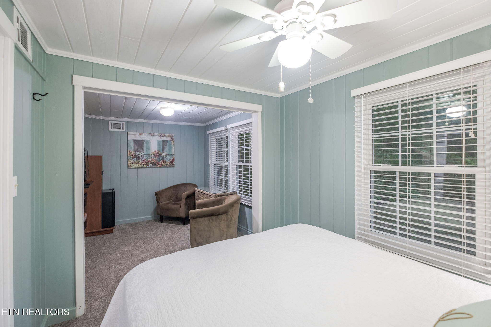 204 Hill Street Gatlinburg TN 37738