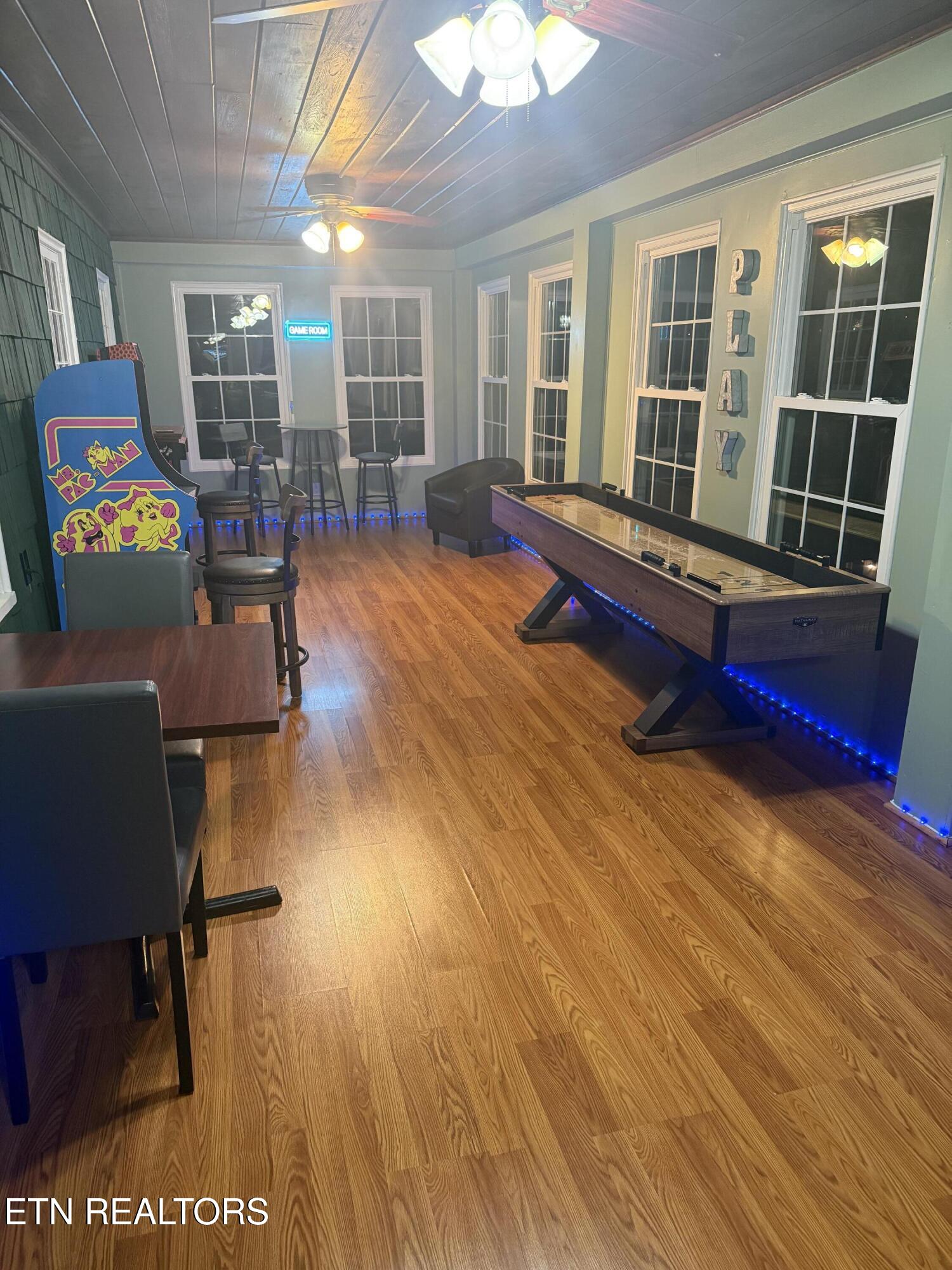 204 Hill Street Gatlinburg TN 37738