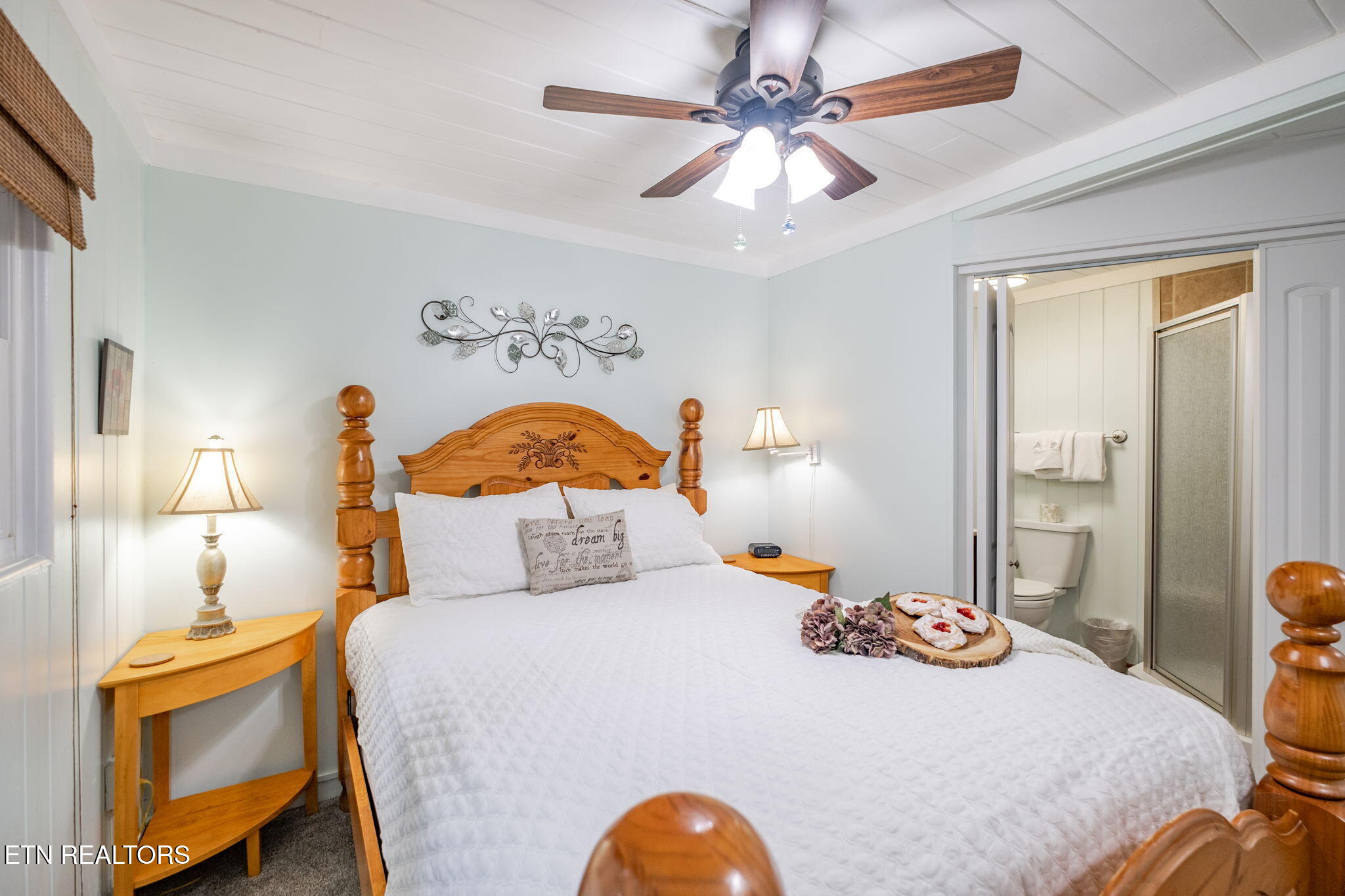 204 Hill Street Gatlinburg TN 37738