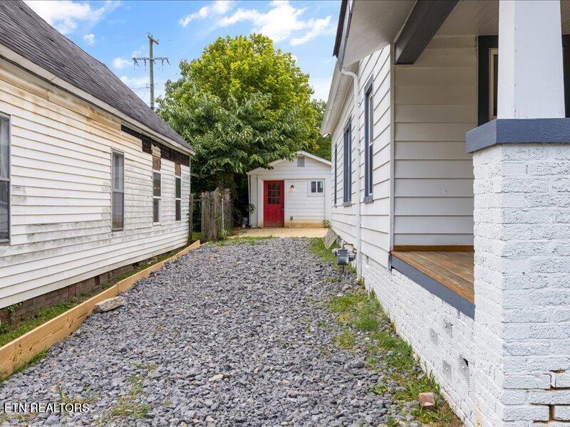 329 E Morelia Avenue Knoxville TN 37917