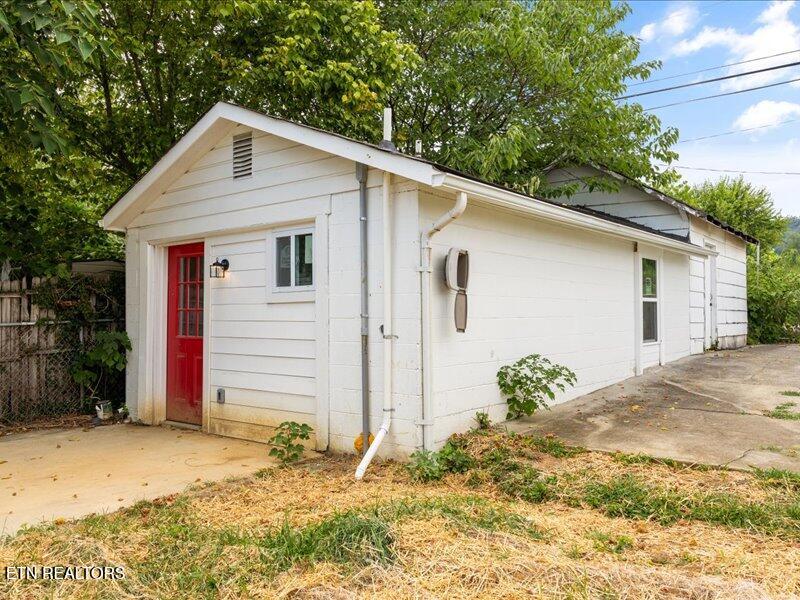 329 E Morelia Avenue Knoxville TN 37917
