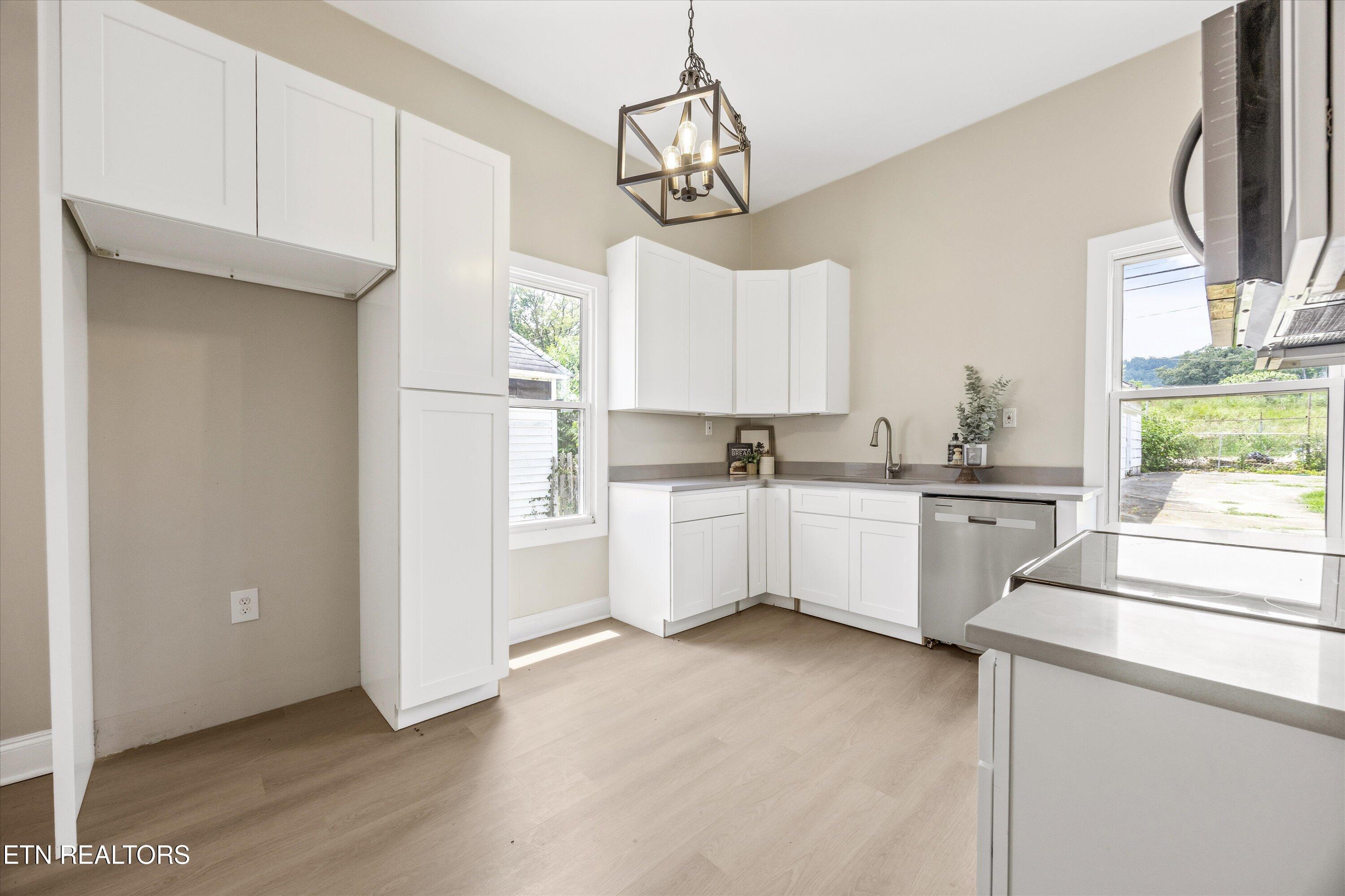 329 E Morelia Avenue Knoxville TN 37917