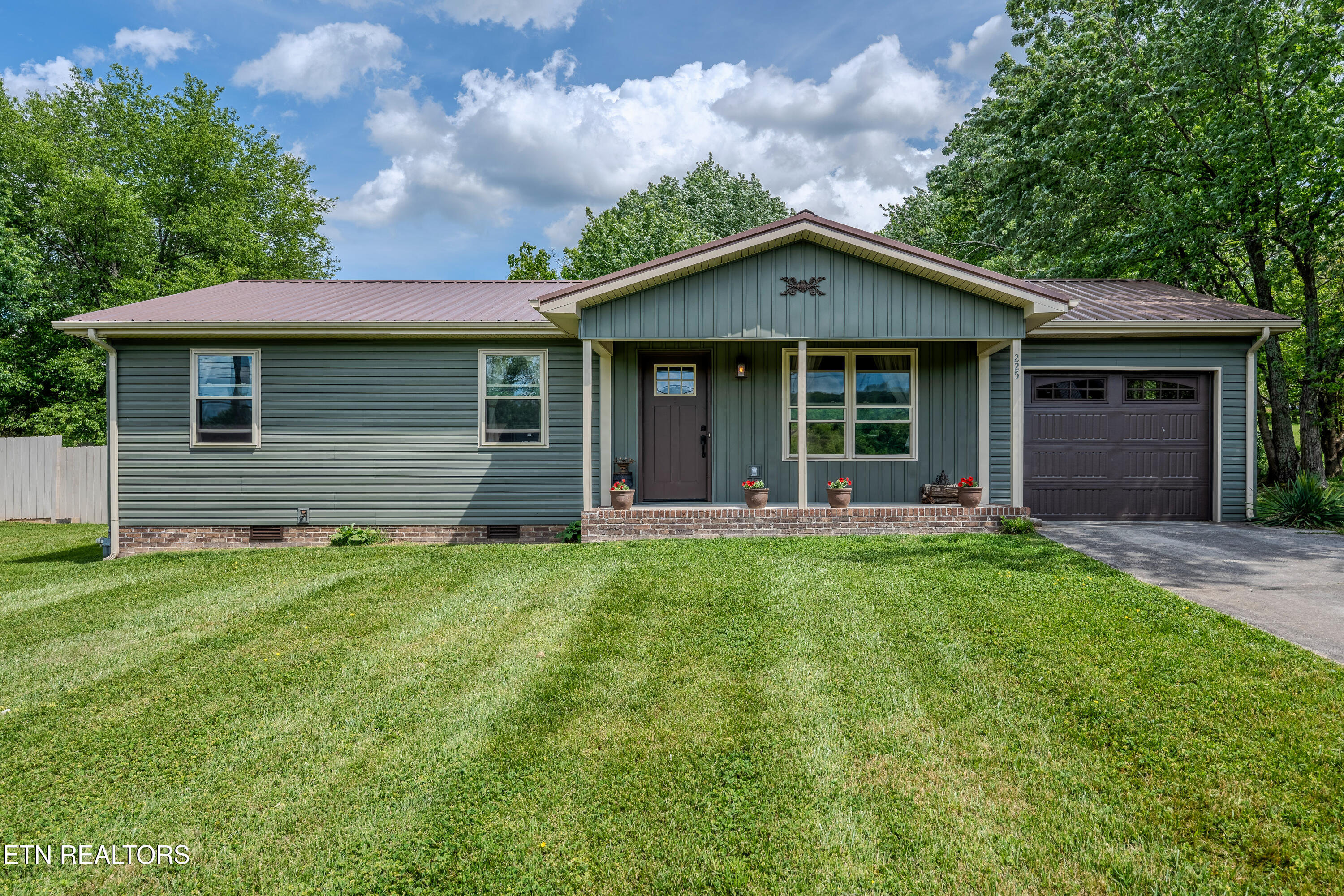 225 Virginia Avenue Morristown TN 37814