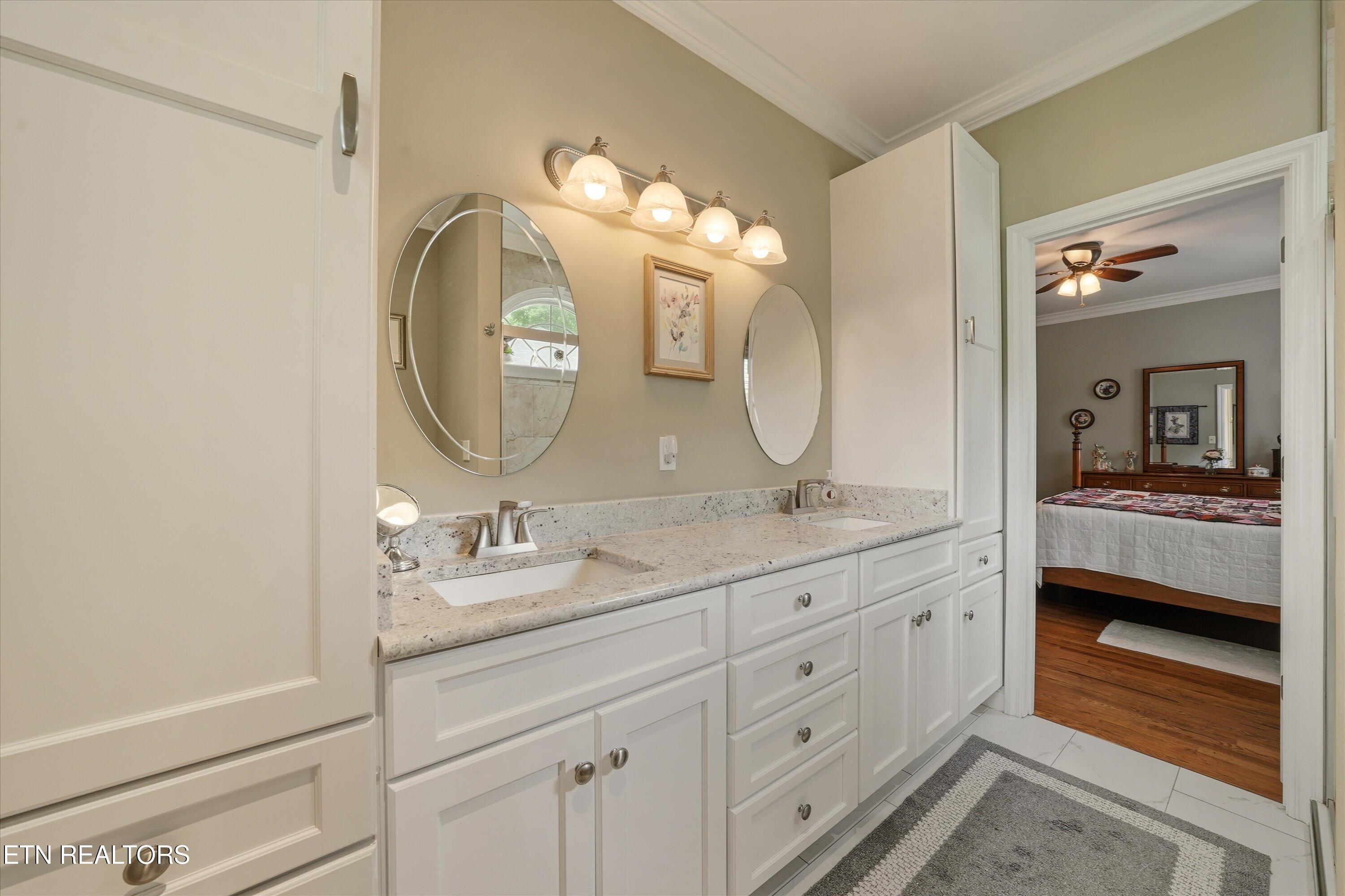 127 Kawatuska Way Loudon TN 37774
