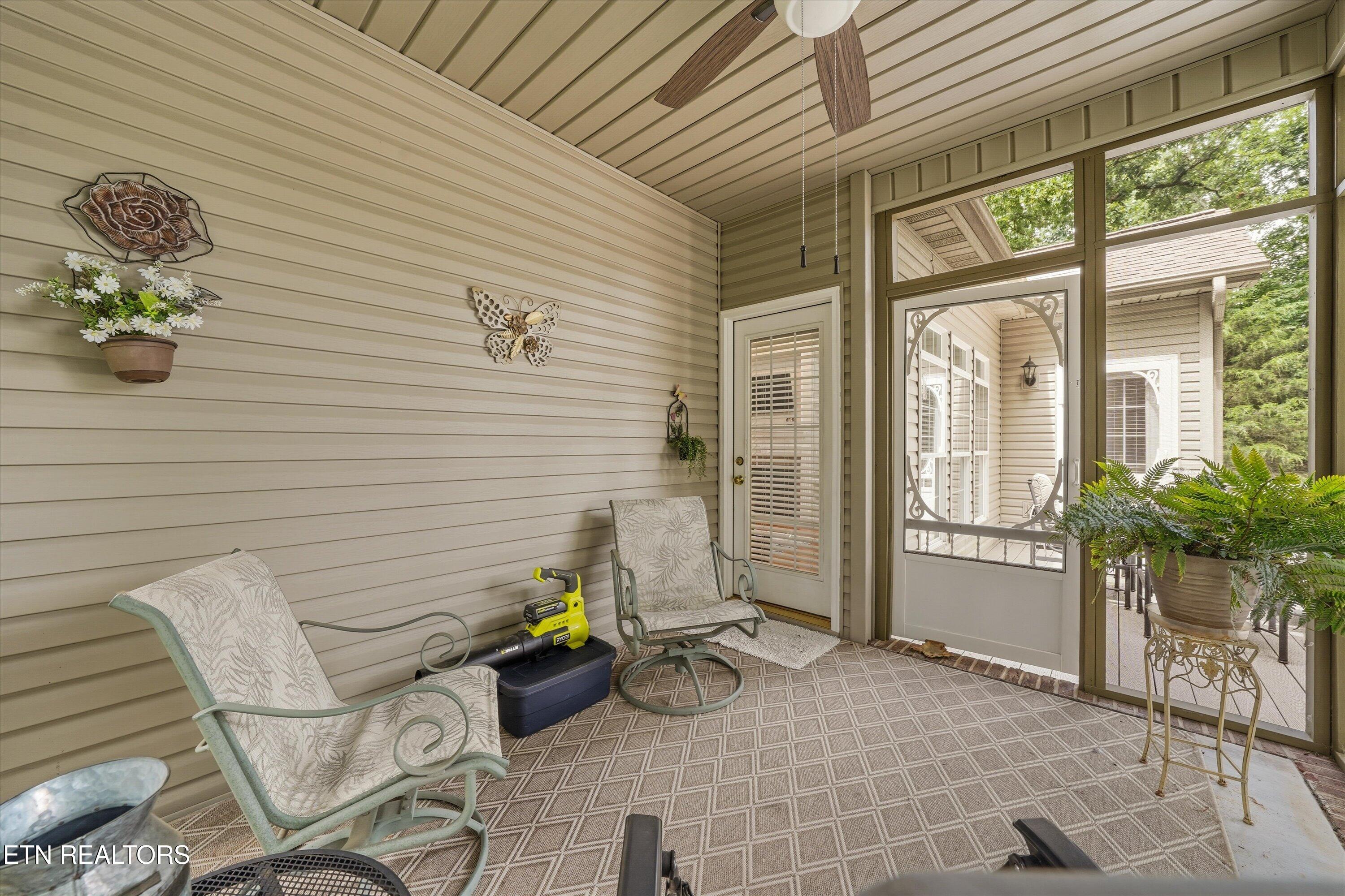 127 Kawatuska Way Loudon TN 37774
