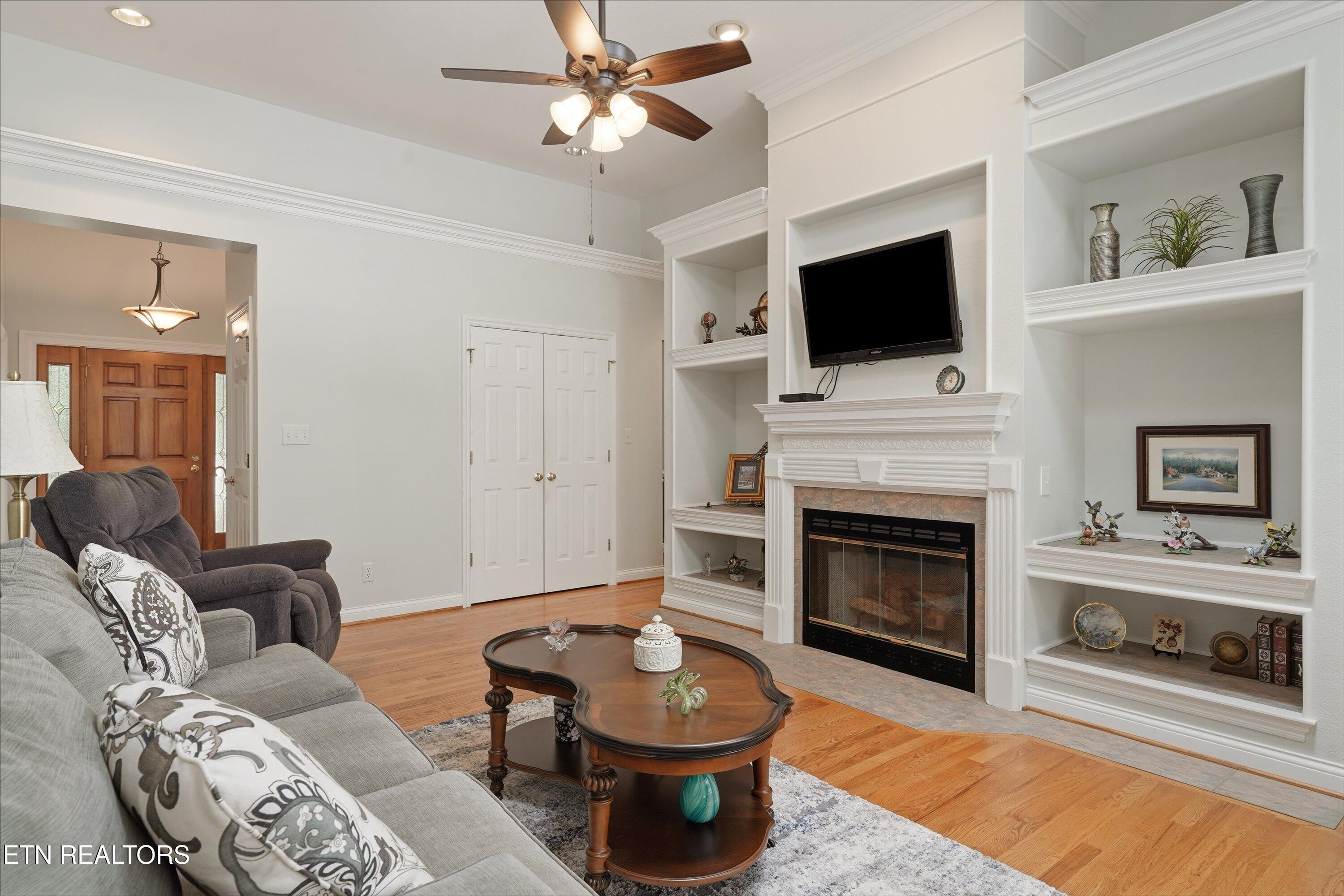 127 Kawatuska Way Loudon TN 37774