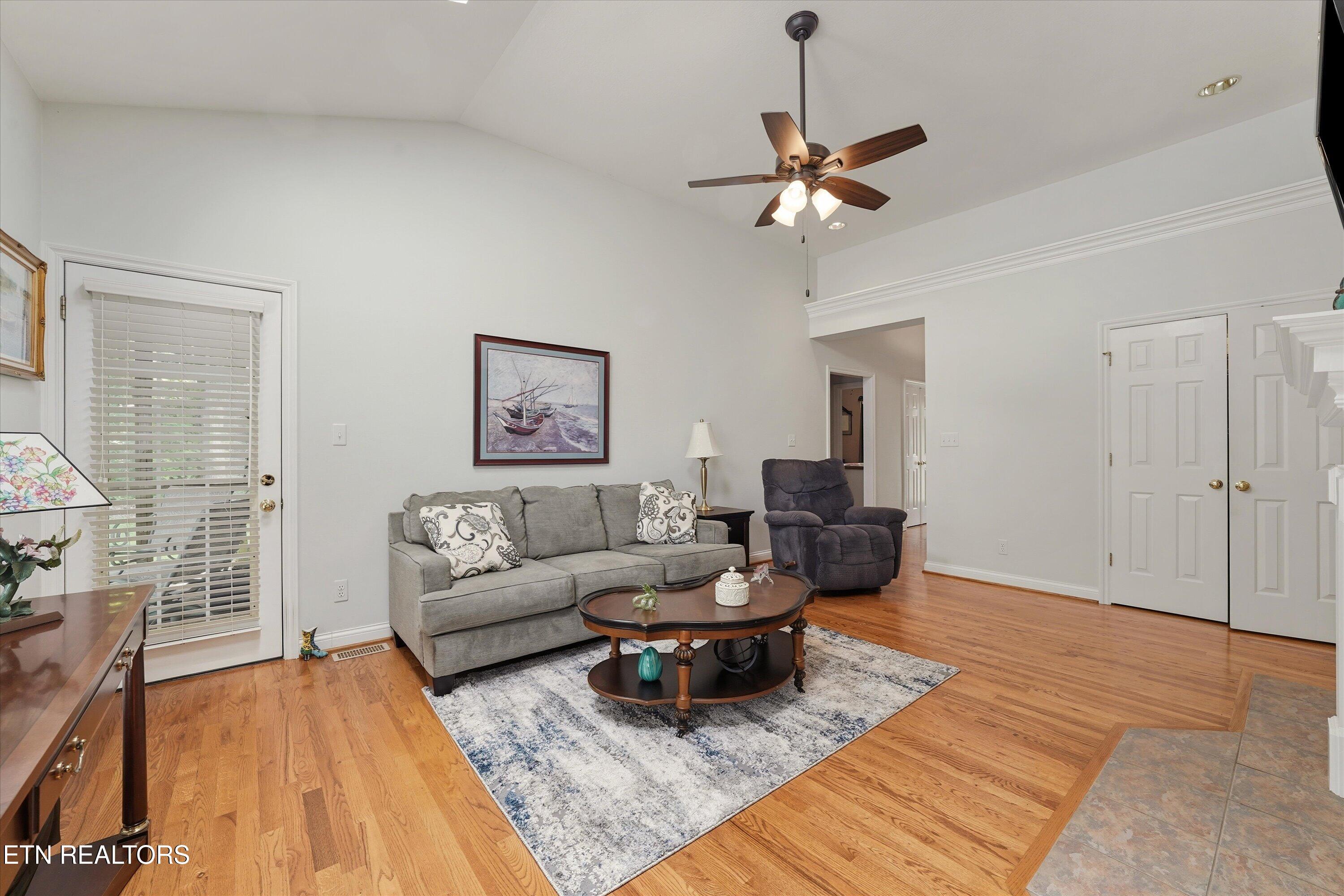 127 Kawatuska Way Loudon TN 37774