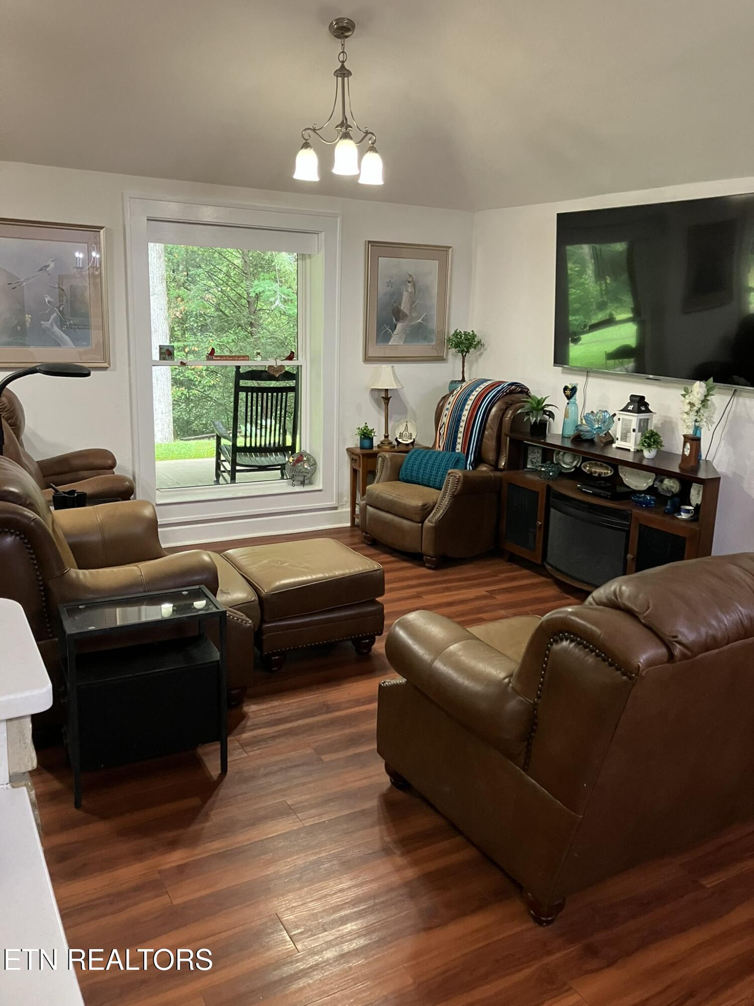 381 Lakewood Drive Jamestown TN 38556
