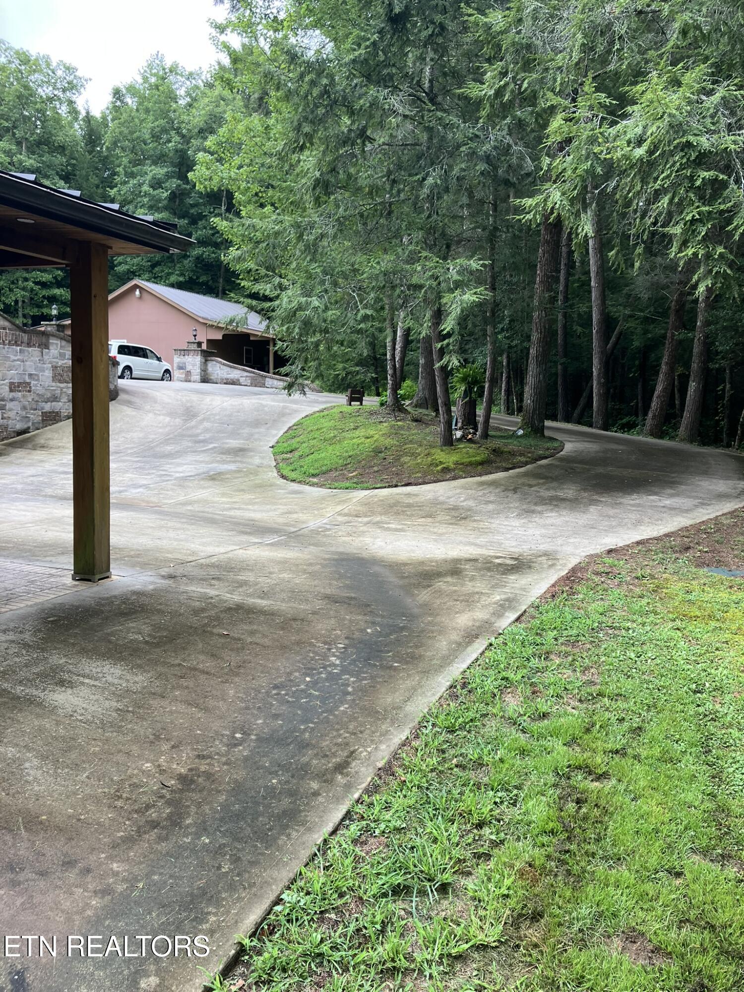 381 Lakewood Drive Jamestown TN 38556
