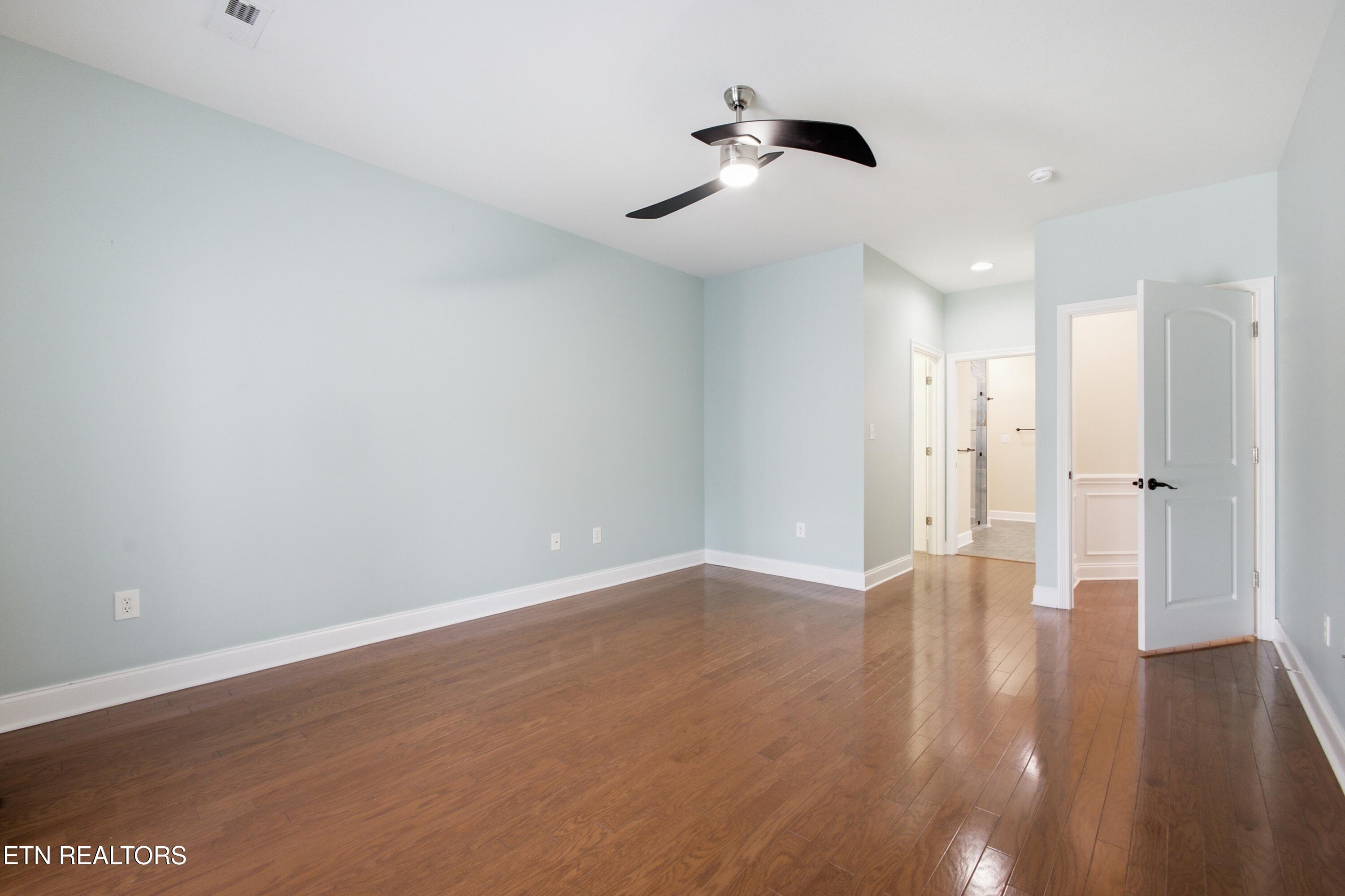 113 Meridian Way Clinton TN 37716