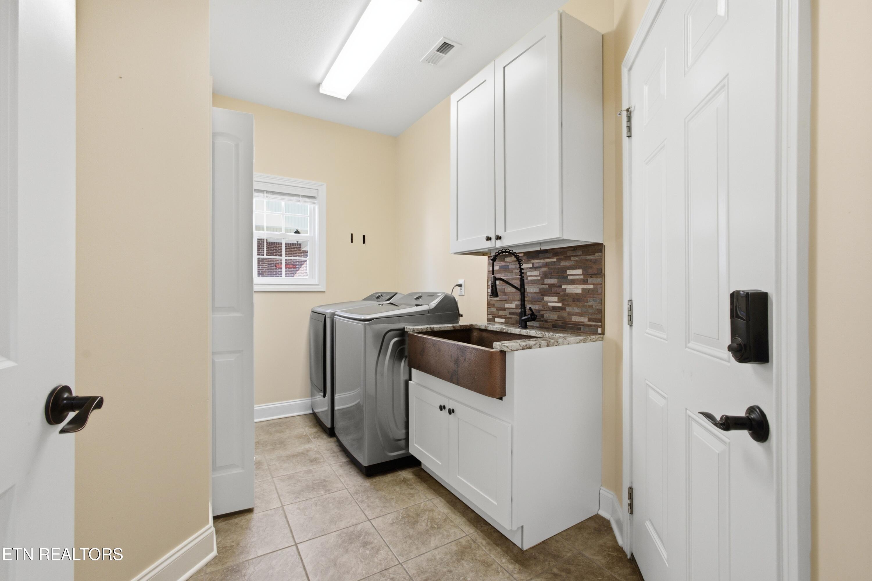 113 Meridian Way Clinton TN 37716