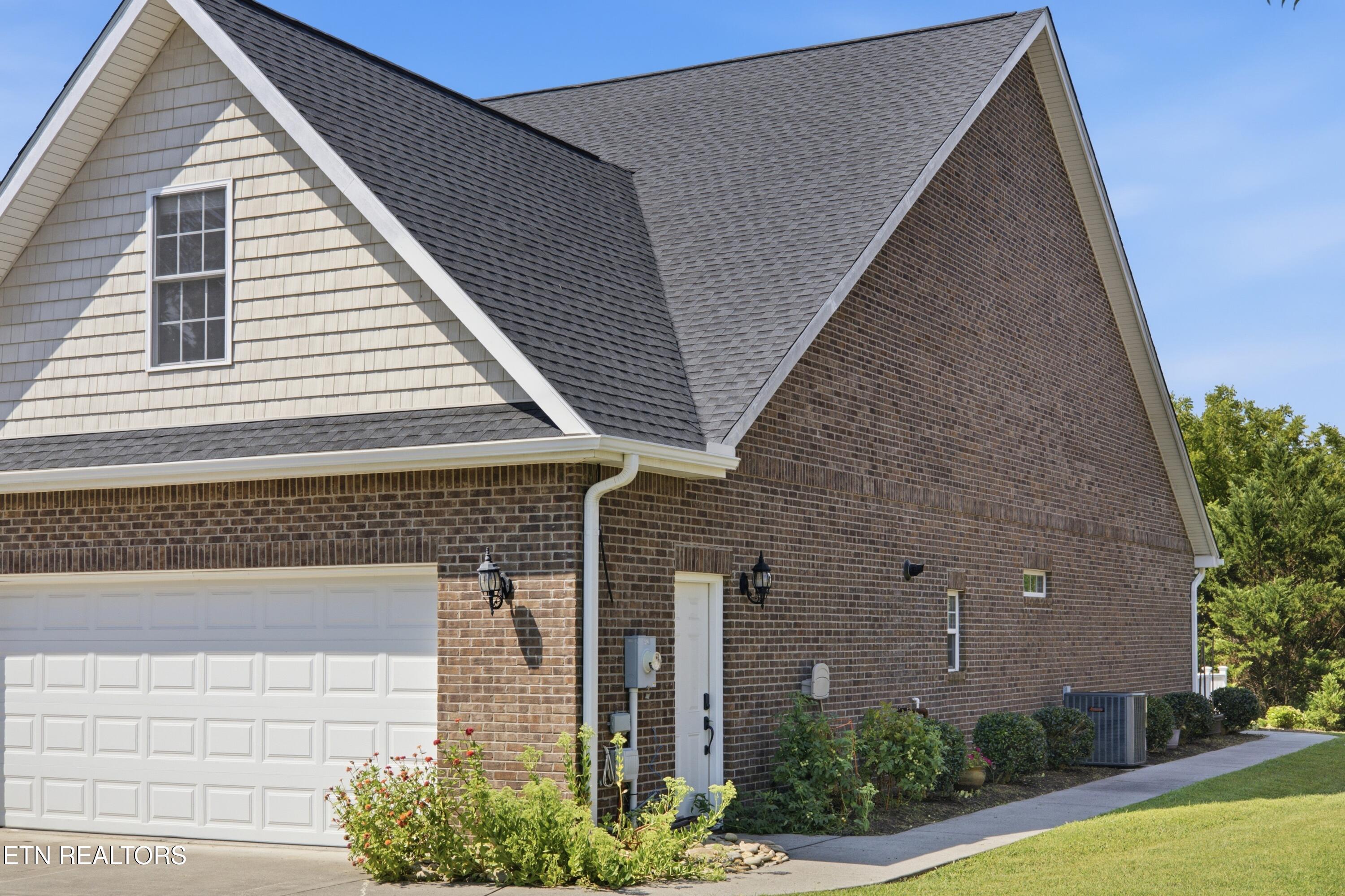 113 Meridian Way Clinton TN 37716
