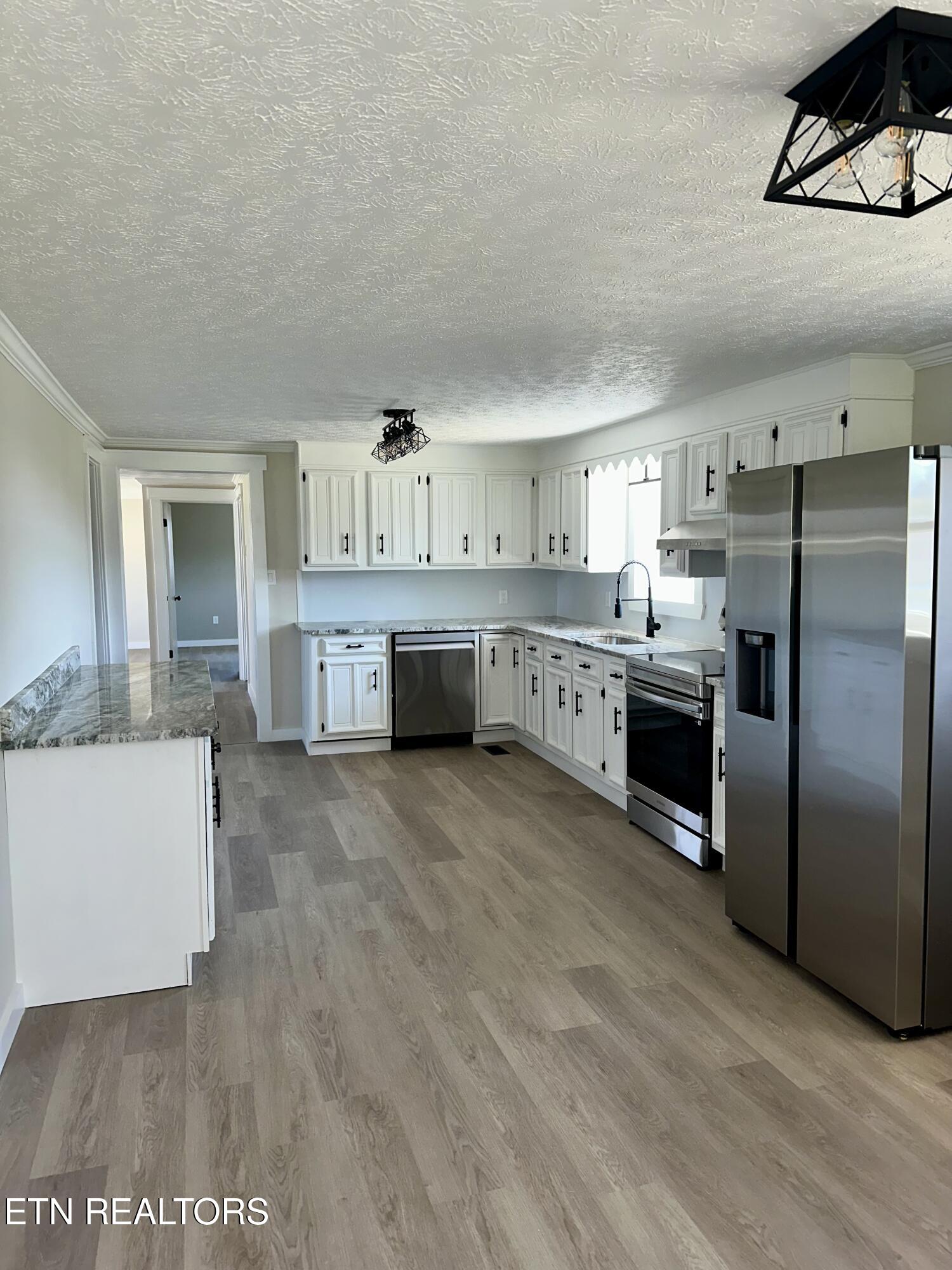 245 Happy Top Road Grandview TN 37337