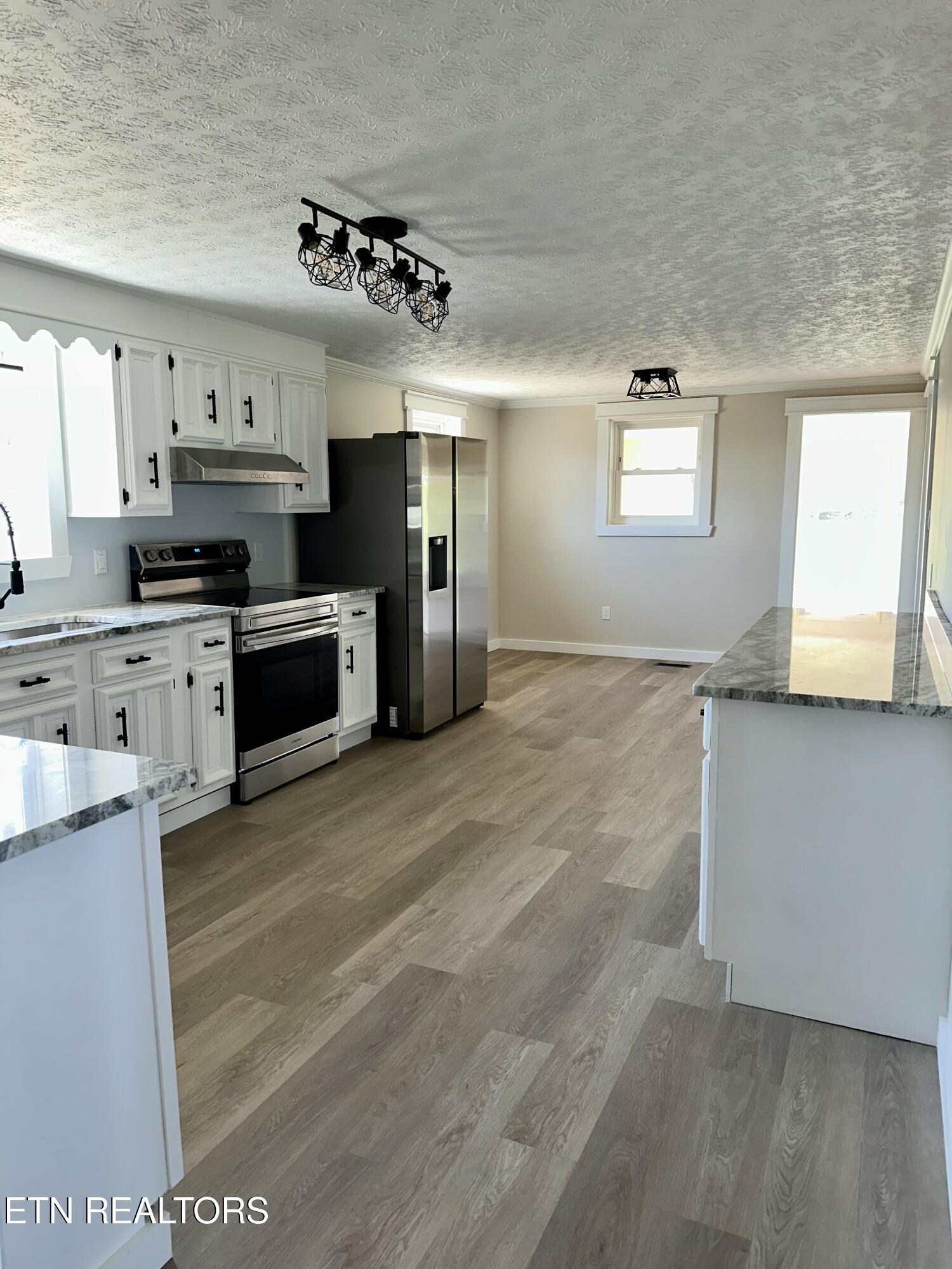 245 Happy Top Road Grandview TN 37337