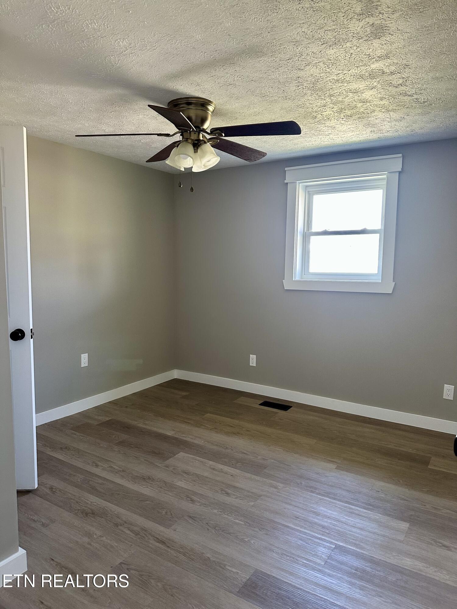 245 Happy Top Road Grandview TN 37337