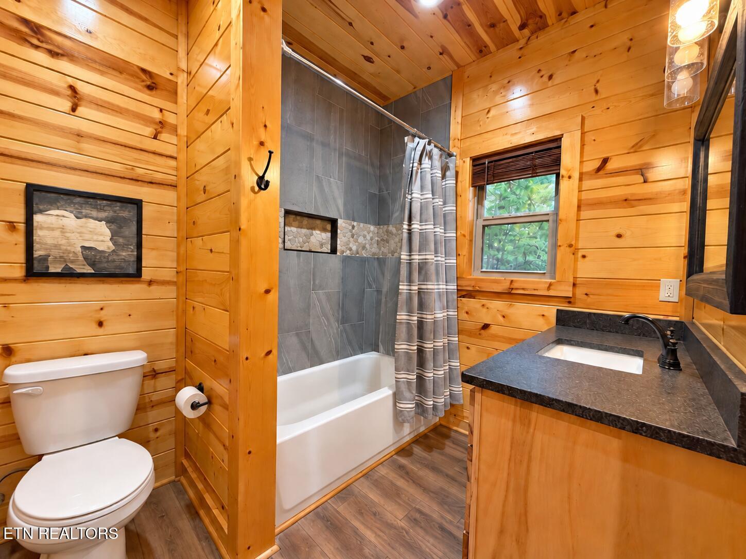 2762 Sawmill Branch Drive Sevierville TN 37862