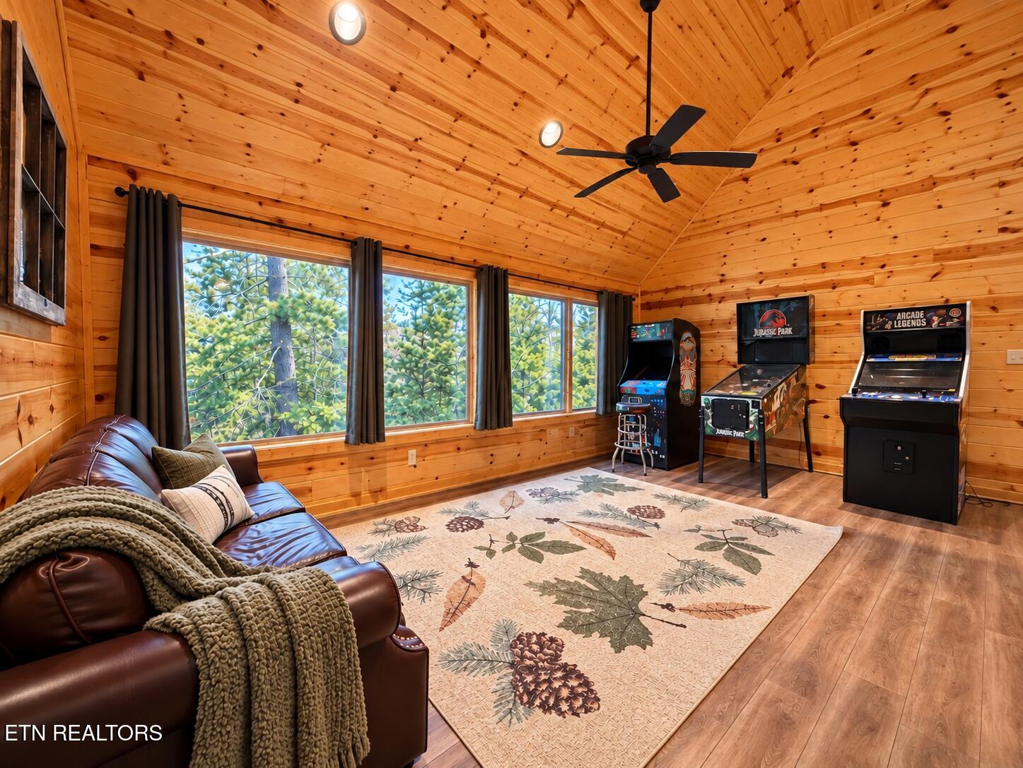2762 Sawmill Branch Drive Sevierville TN 37862