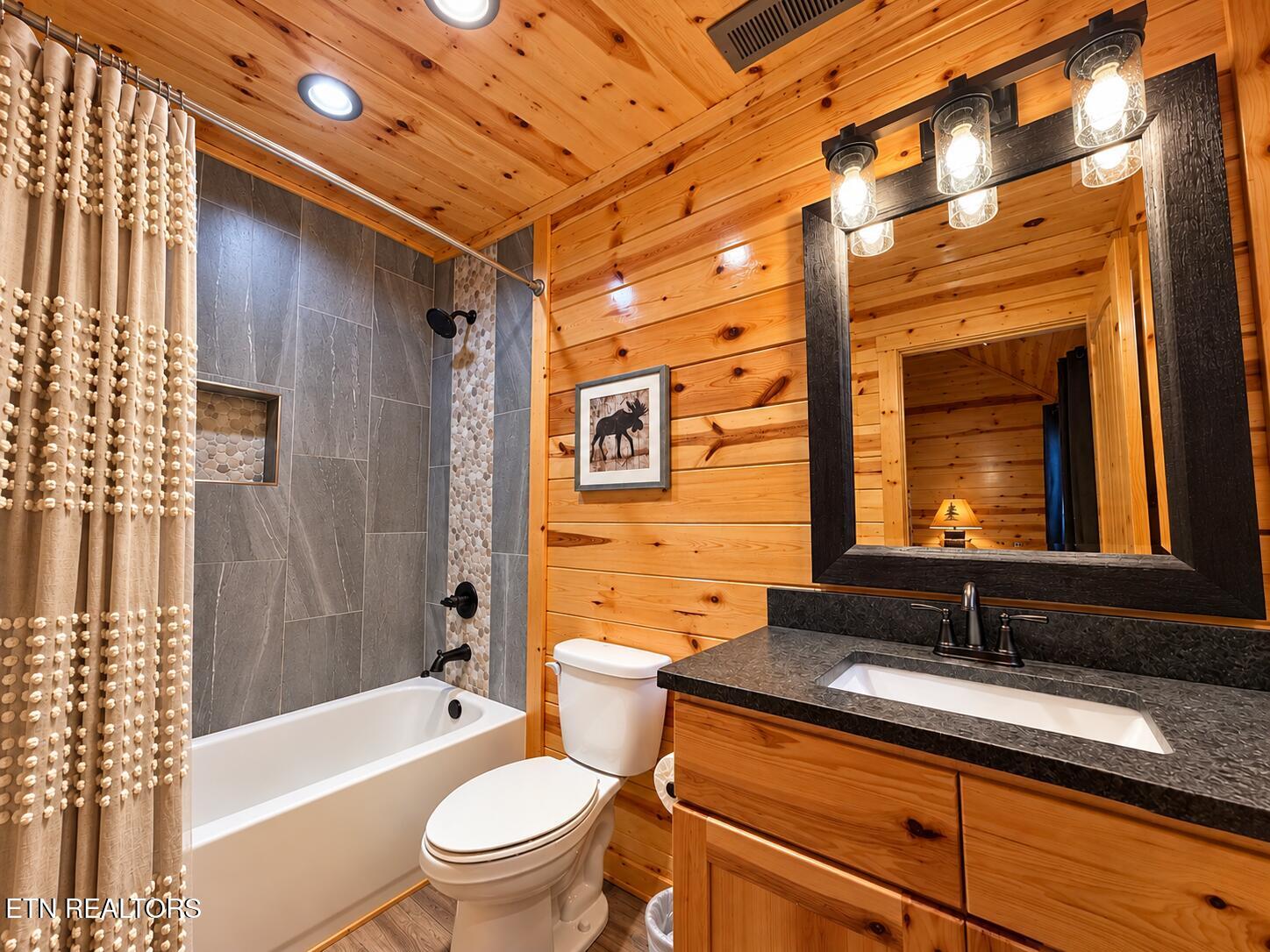 2762 Sawmill Branch Drive Sevierville TN 37862