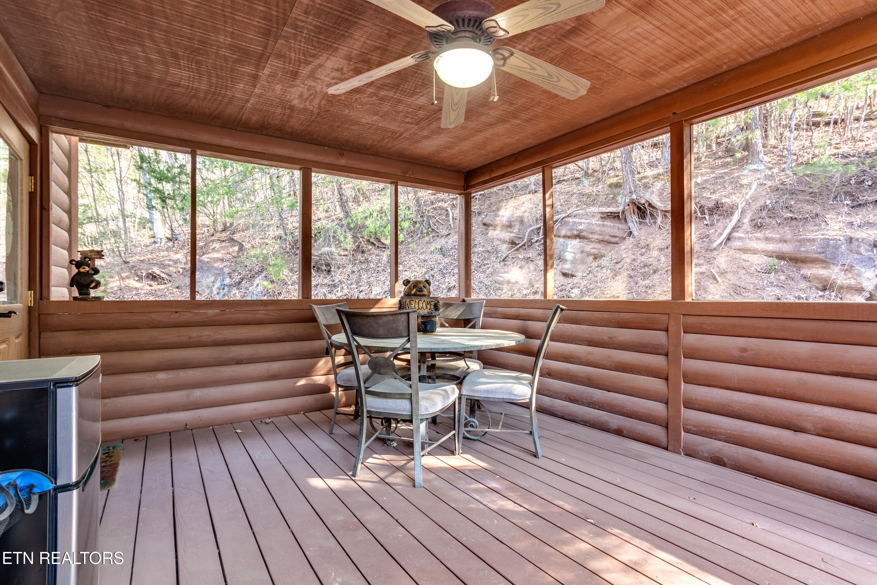 419 Larayne Hollow Road Sharps Chapel TN 37866