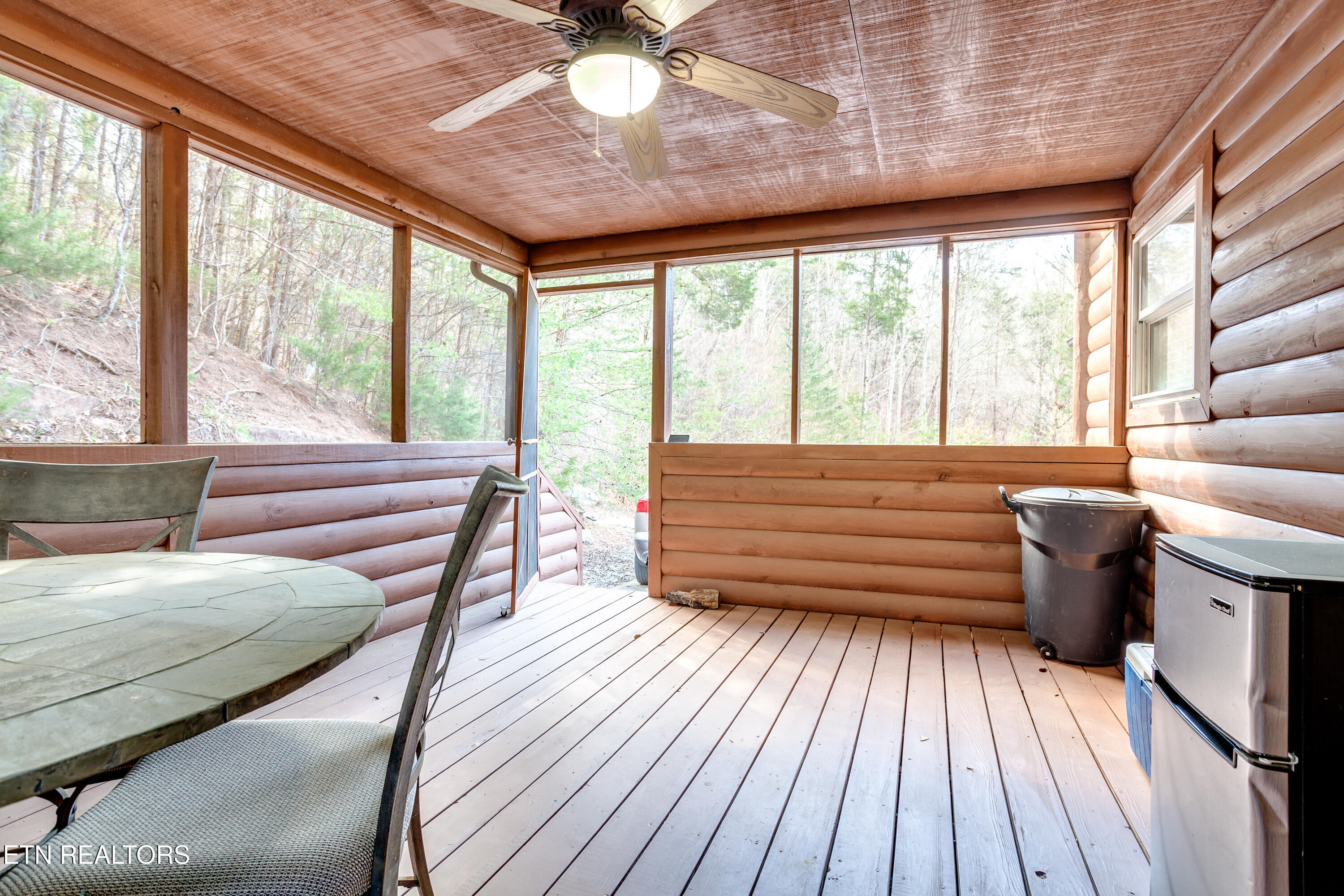 419 Larayne Hollow Road Sharps Chapel TN 37866