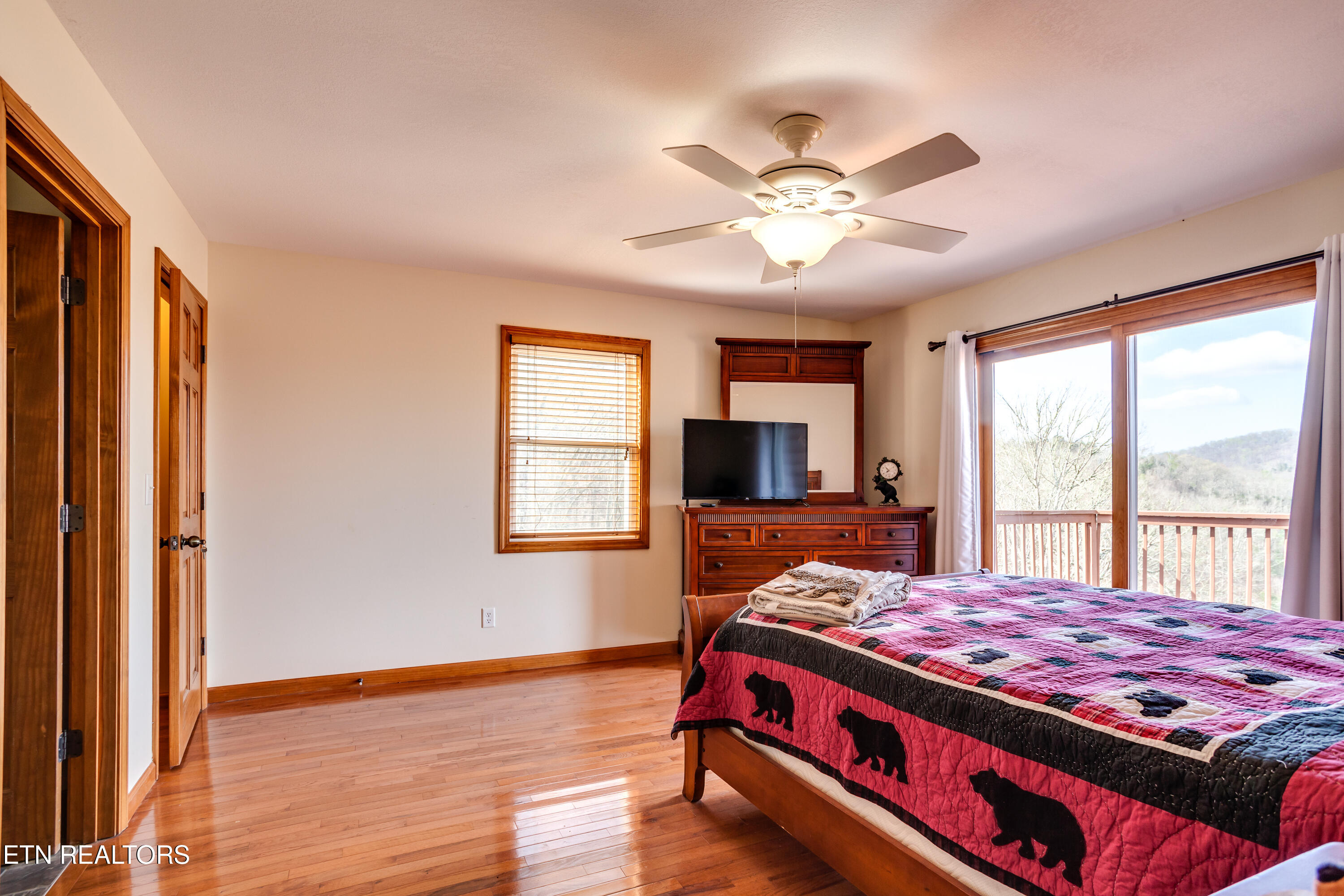 419 Larayne Hollow Road Sharps Chapel TN 37866