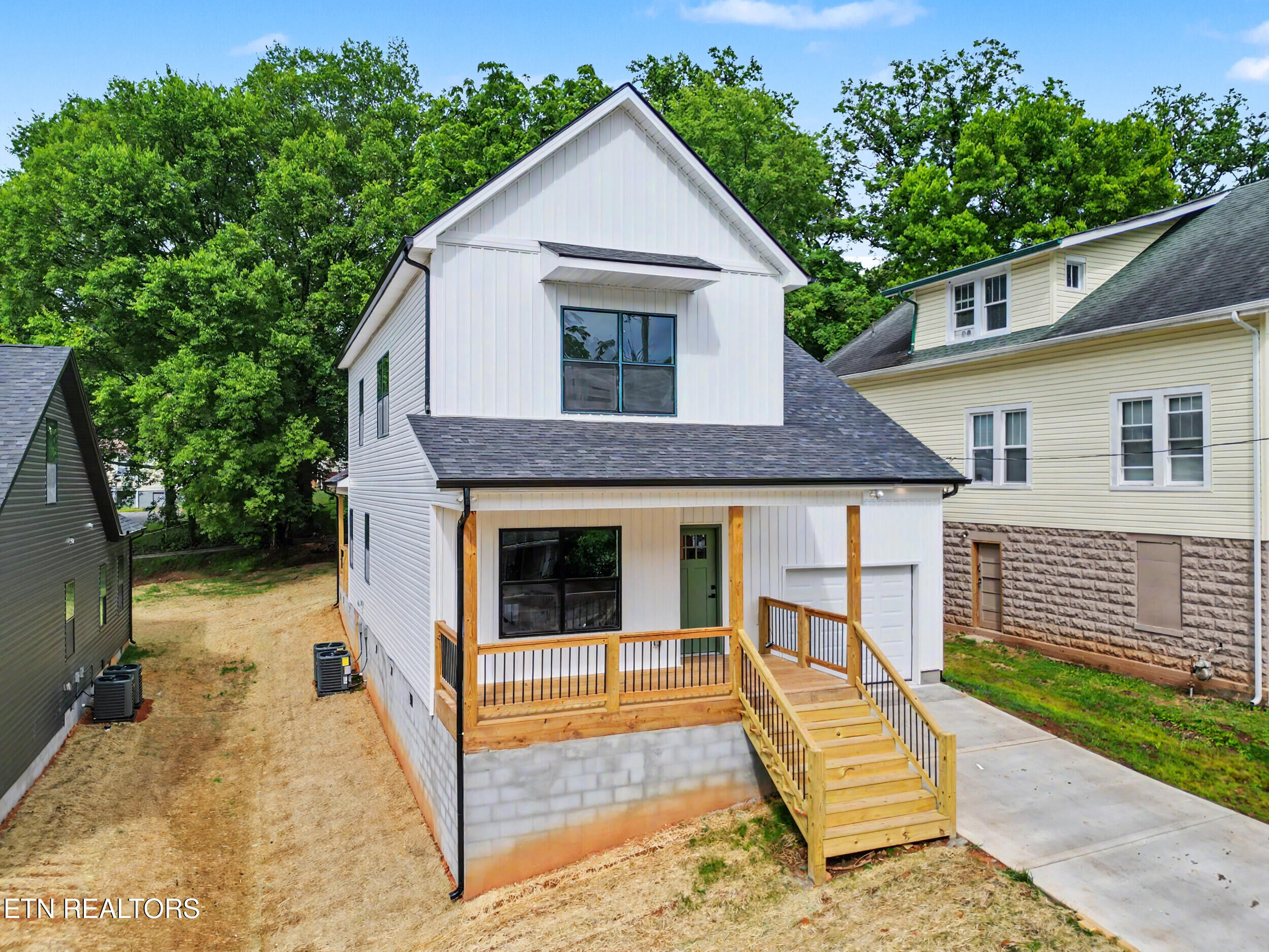2222 Lincoln Street Knoxville TN 37920