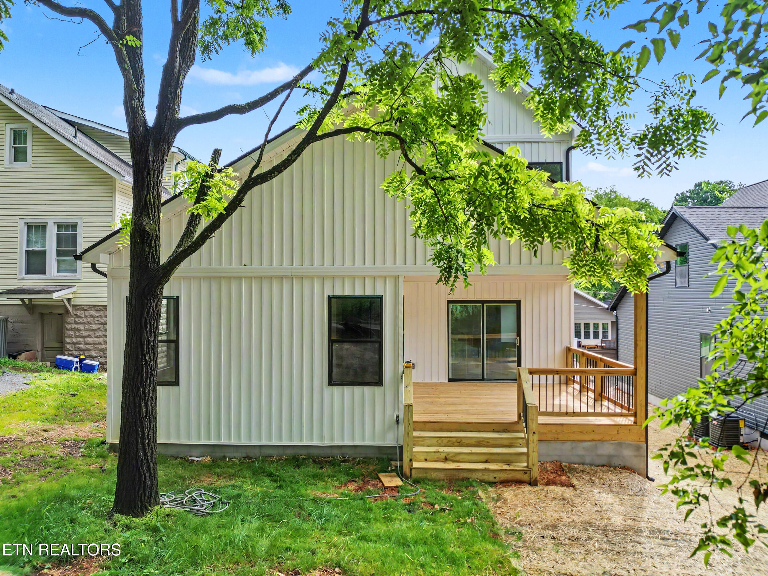 2222 Lincoln Street Knoxville TN 37920