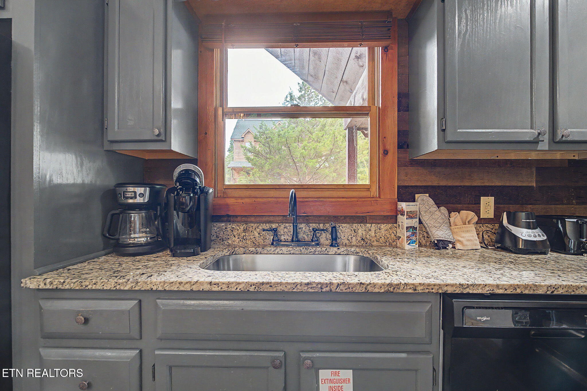 2805 Alexander Place Pigeon Forge TN 37863