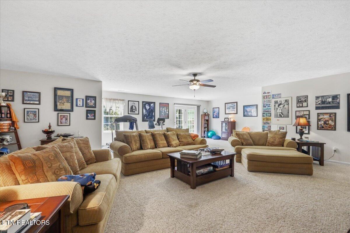 426 Plena Lane Kodak TN 37764