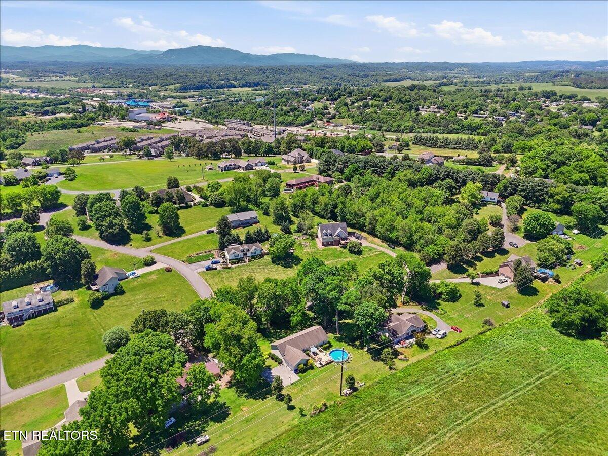 426 Plena Lane Kodak TN 37764