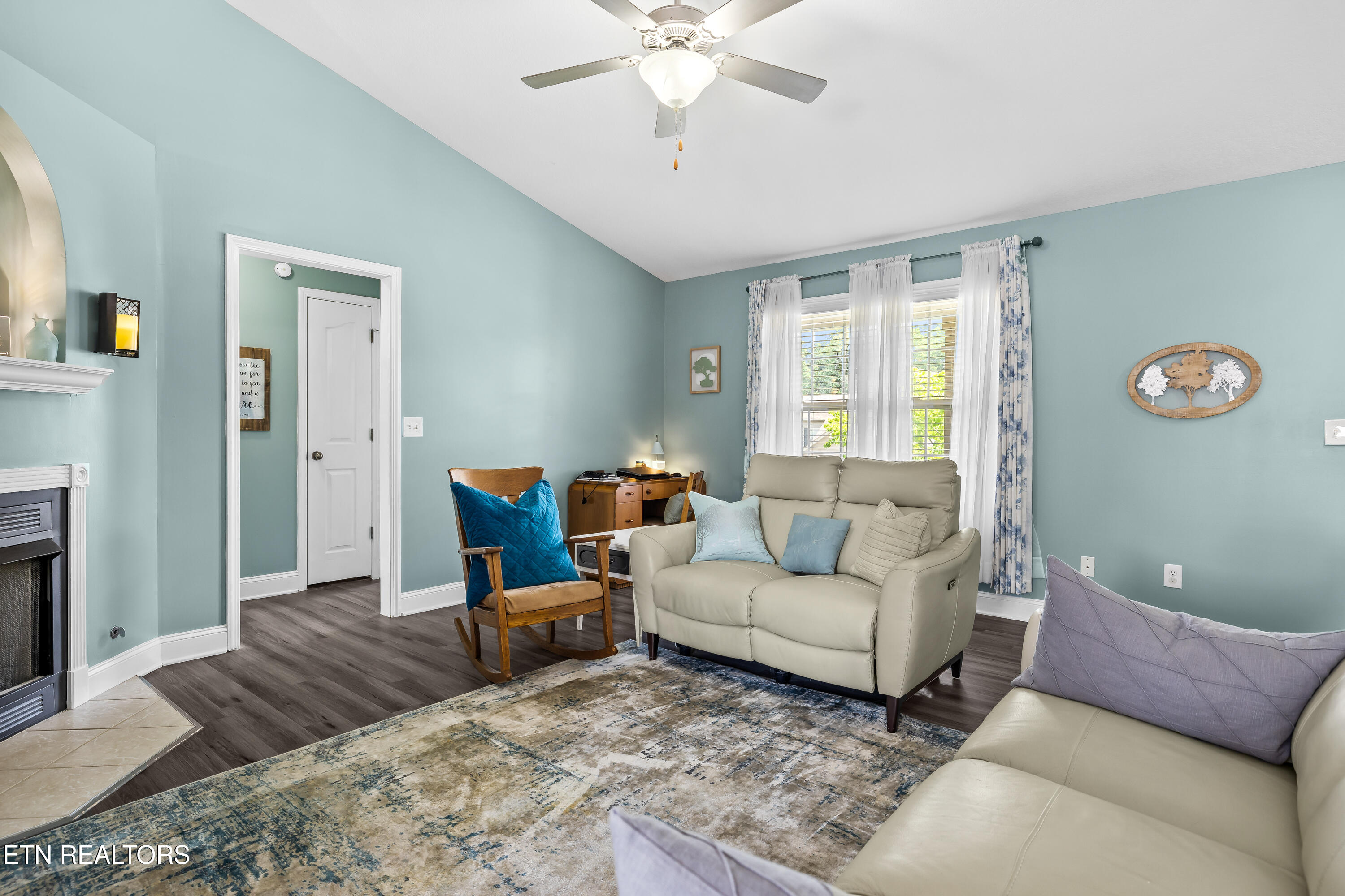 4123 Oakstone Lane Knoxville TN 37918