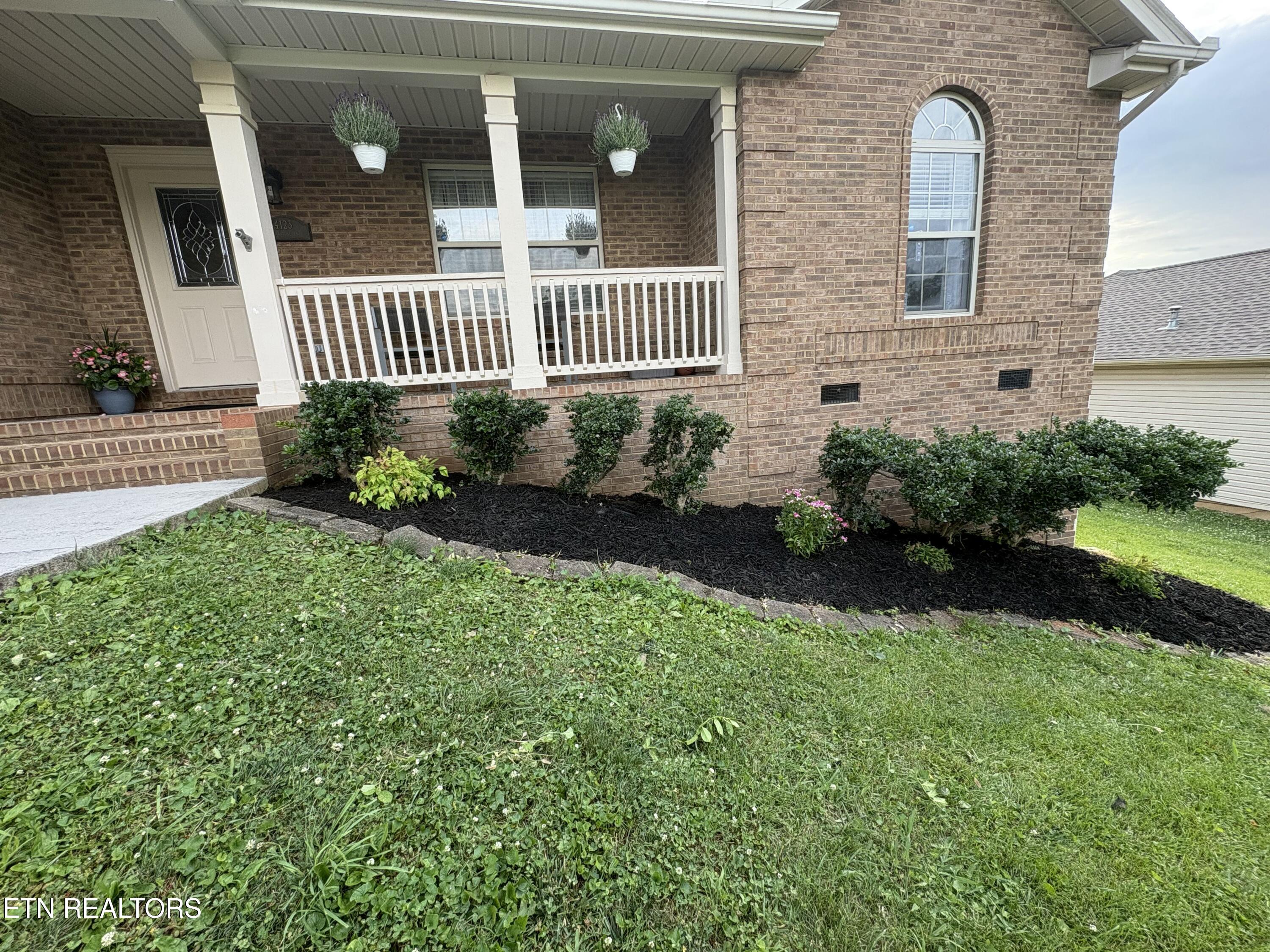4123 Oakstone Lane Knoxville TN 37918