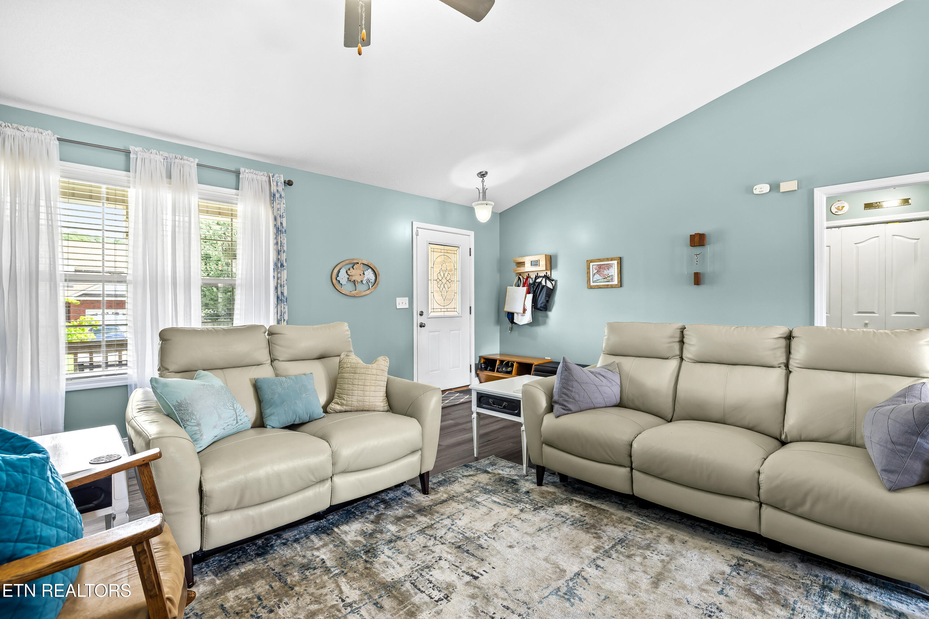 4123 Oakstone Lane Knoxville TN 37918