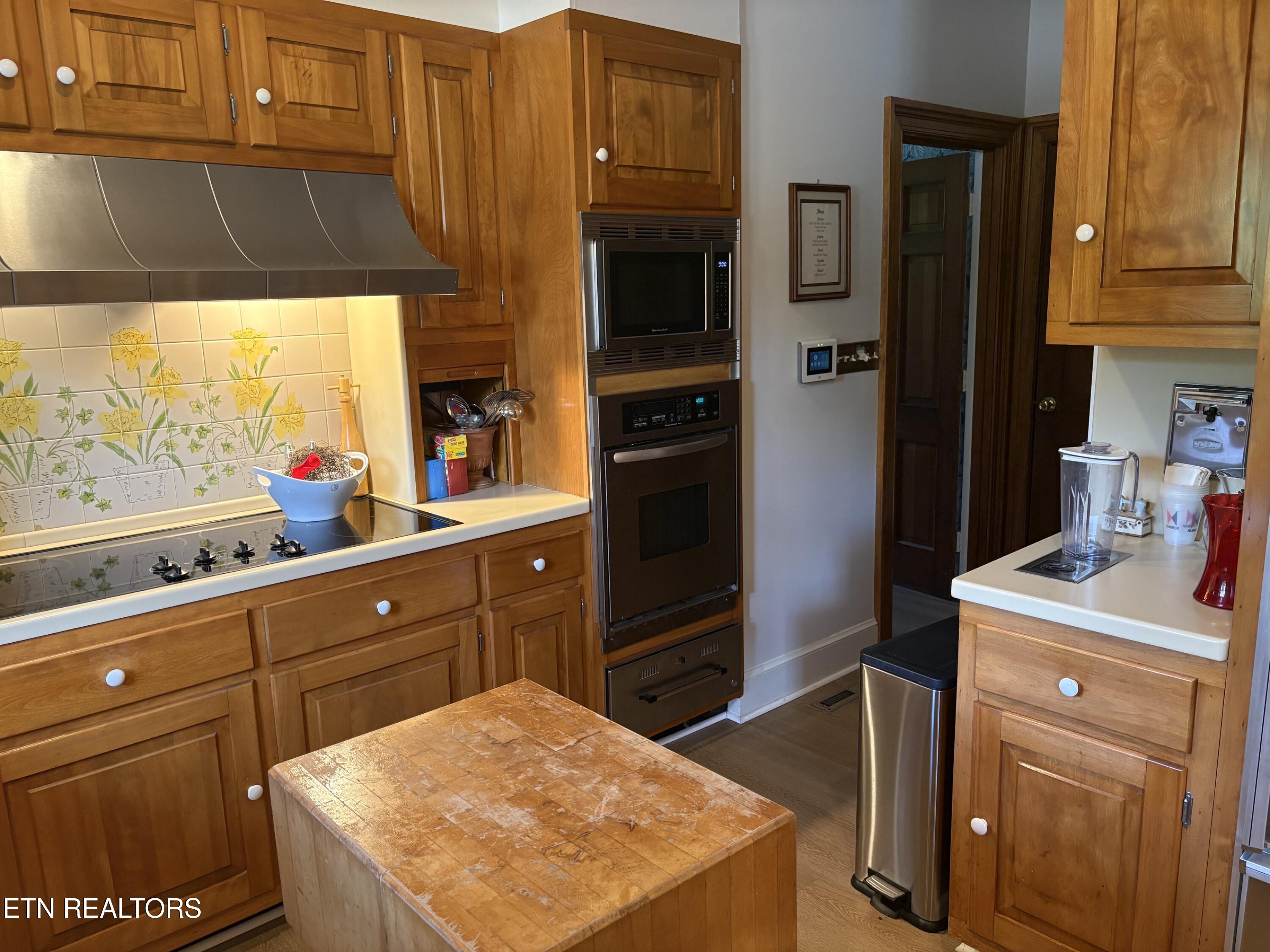 1160 NW Harrison Pike Cleveland TN 37311