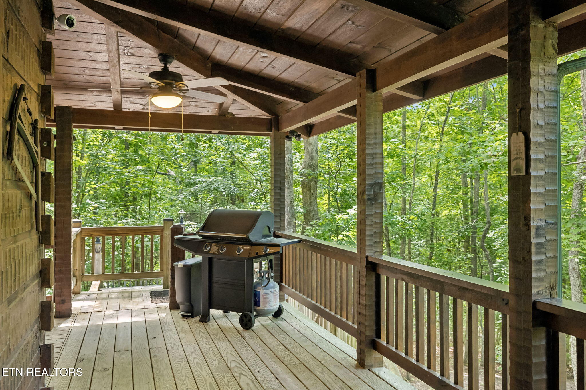 340 Doe Ridge Road Oneida TN 37841